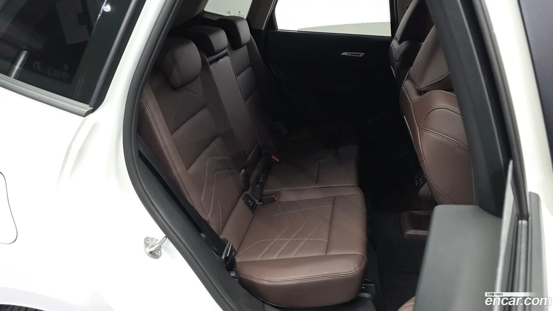 BMW 2-Series 220i Advantage 2024