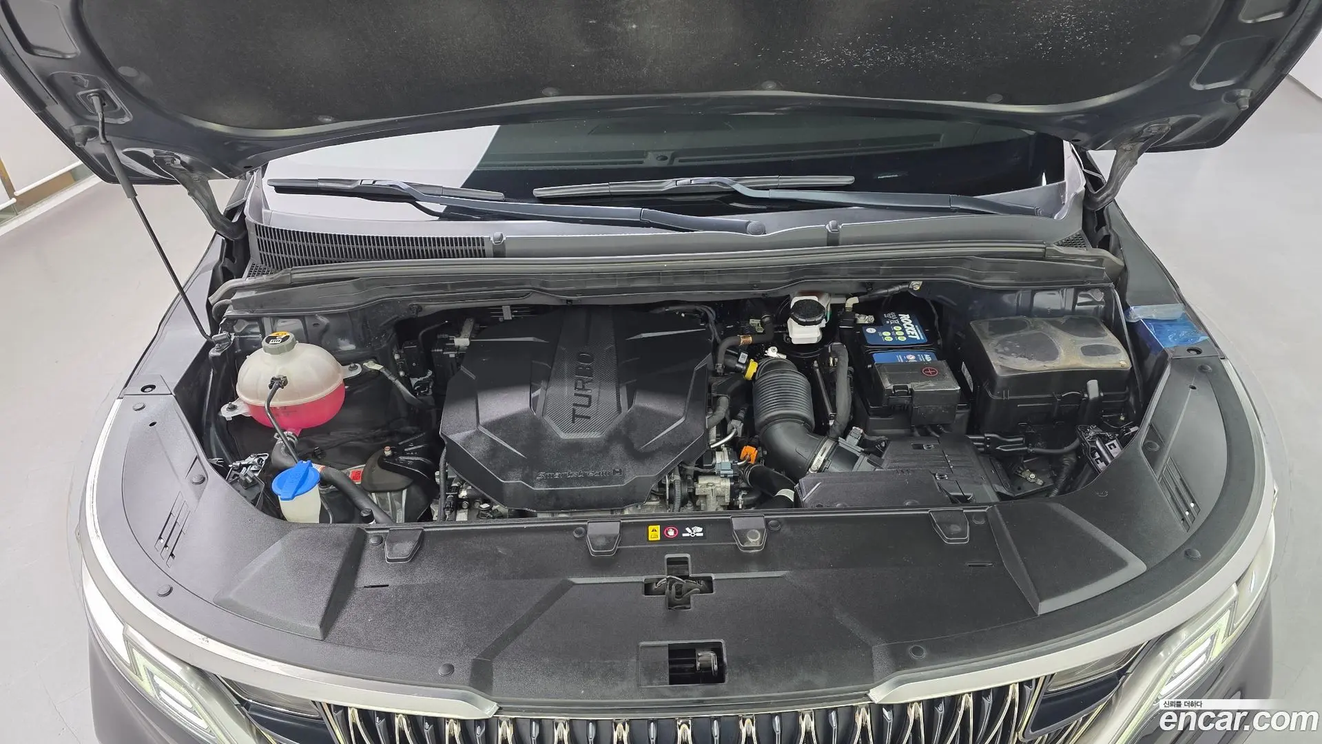 Kia Canival Diesel 7-Seater Hi-Limousine