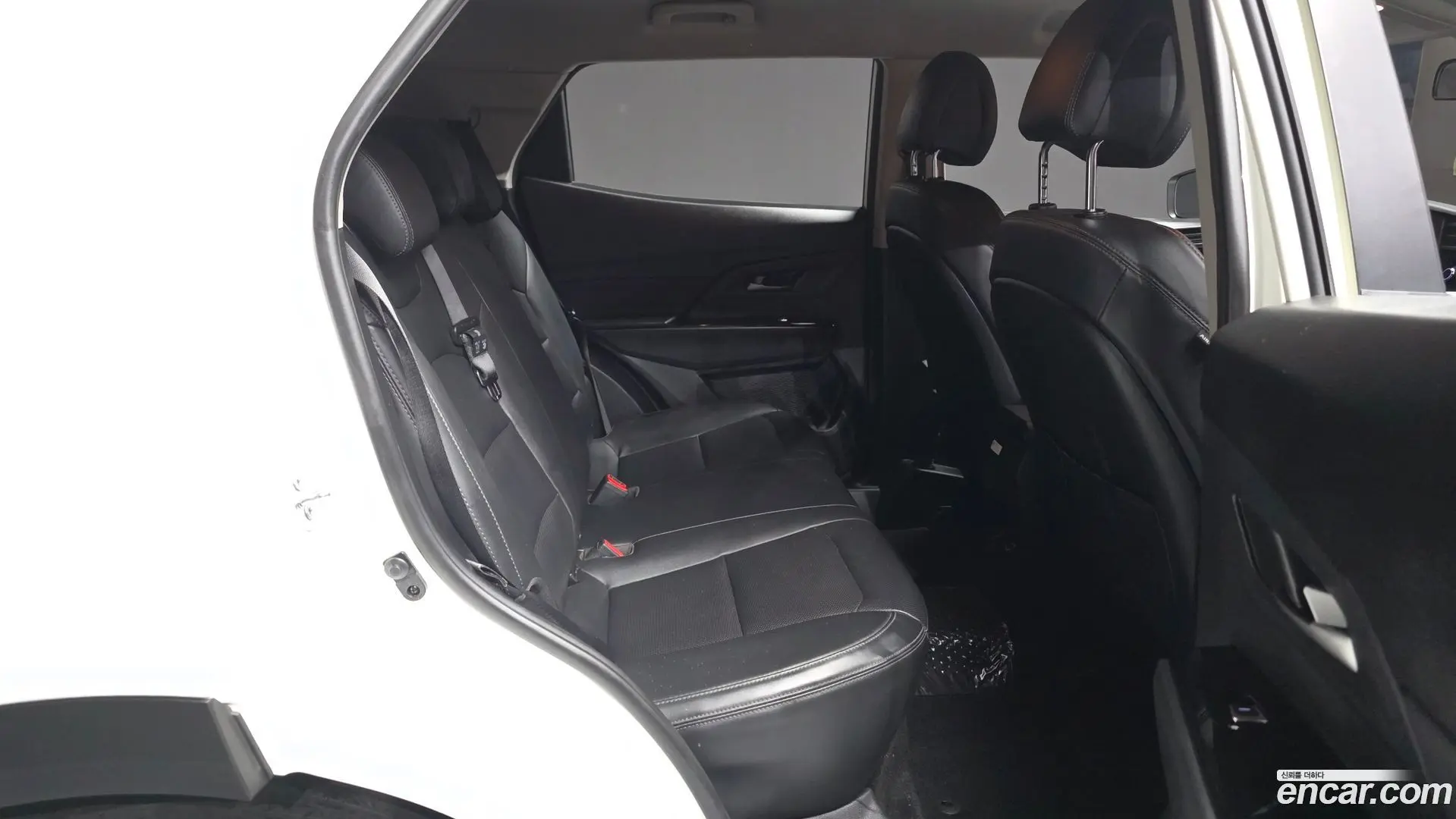 KG Mobility KORANDO Gasoline 1.5 2WD C5