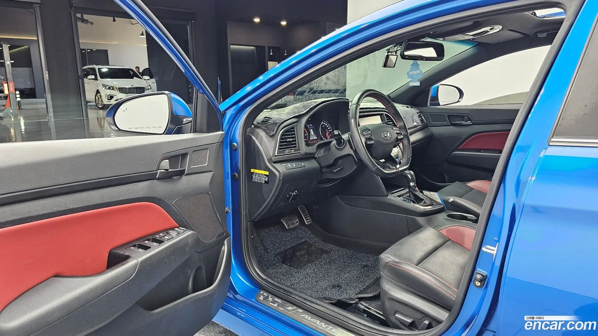 Hyundai AVANTE 1.6 Turbo Sport 2015