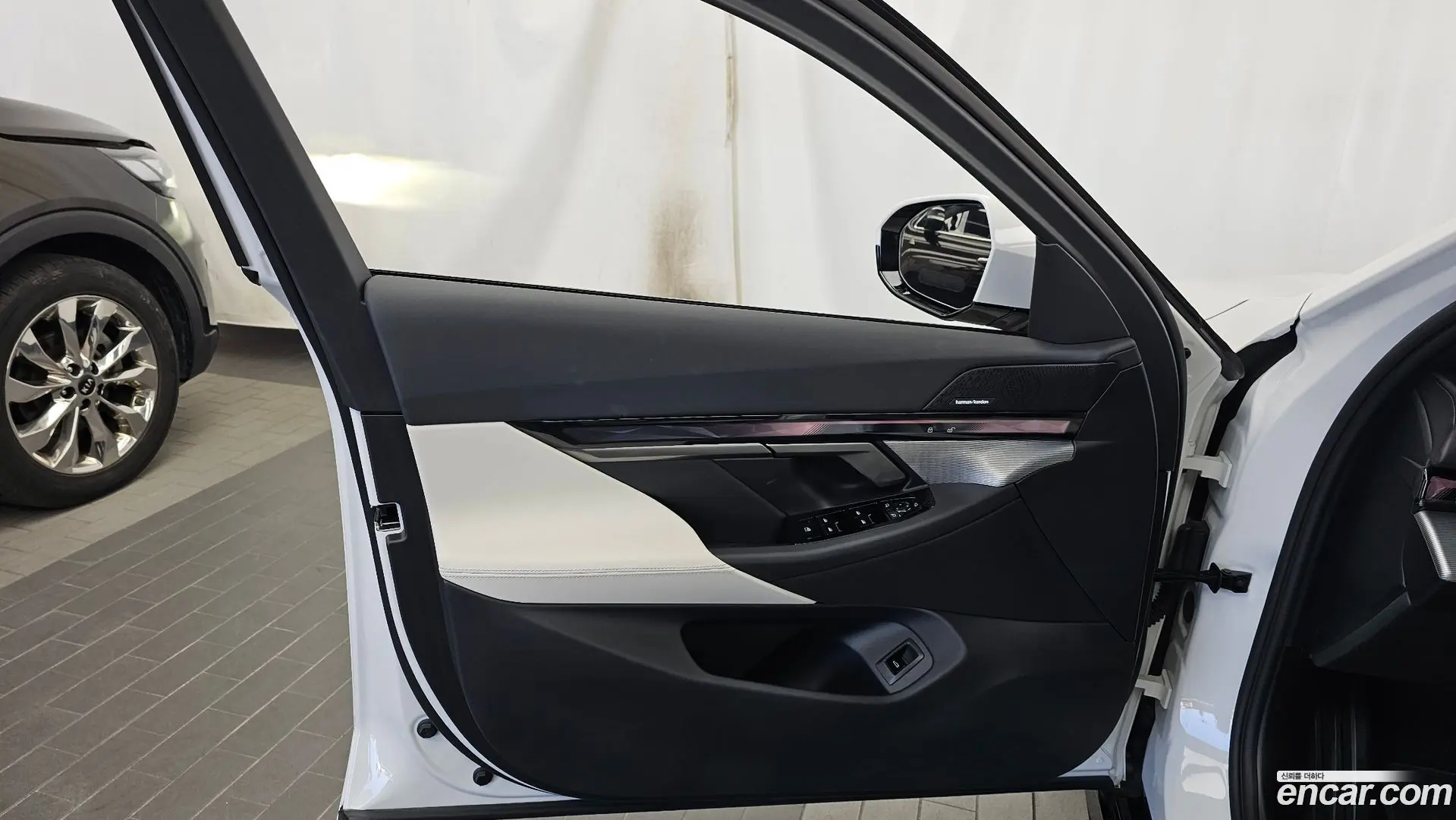 BMW 5-Series 520i M Sport 2024