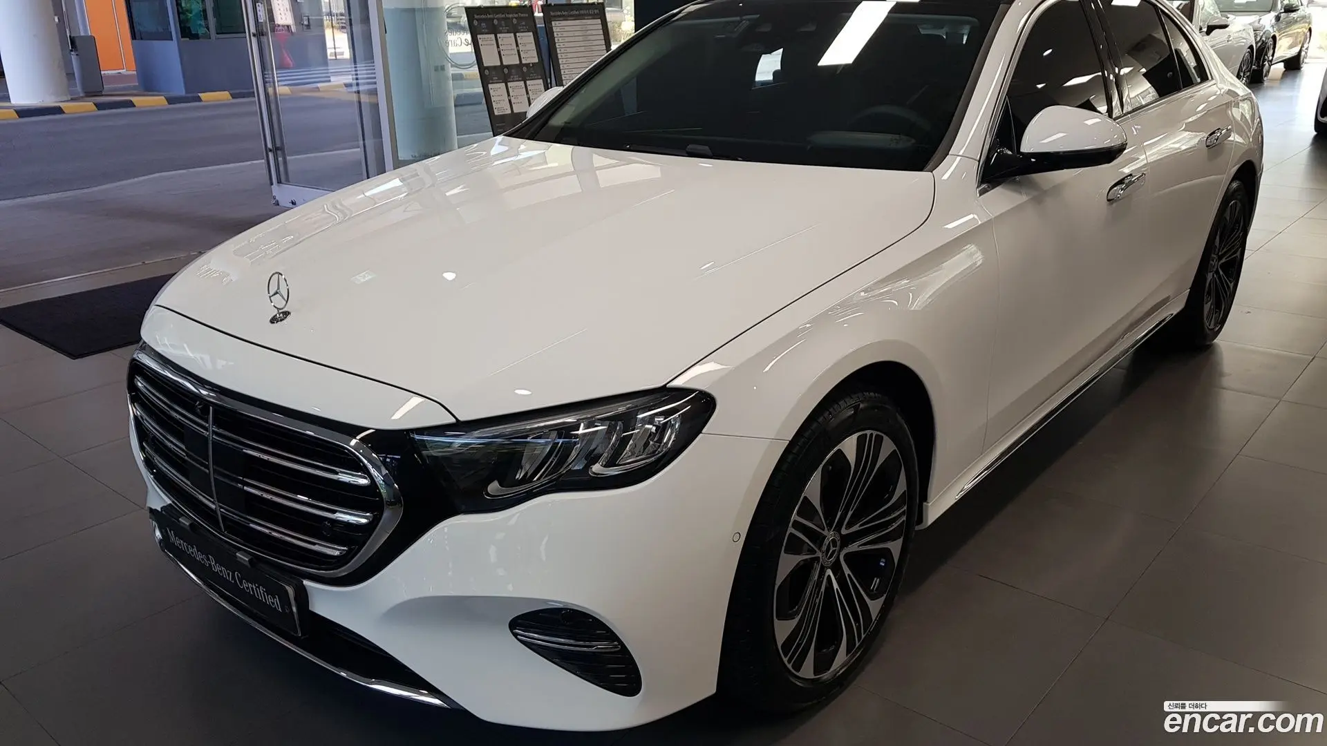 Mercedes-Benz E-Class E220d 4MATIC Exclusive