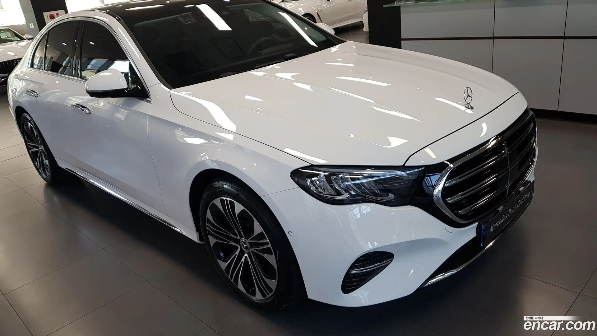 Mercedes-Benz E-Class E220d 4MATIC Exclusive