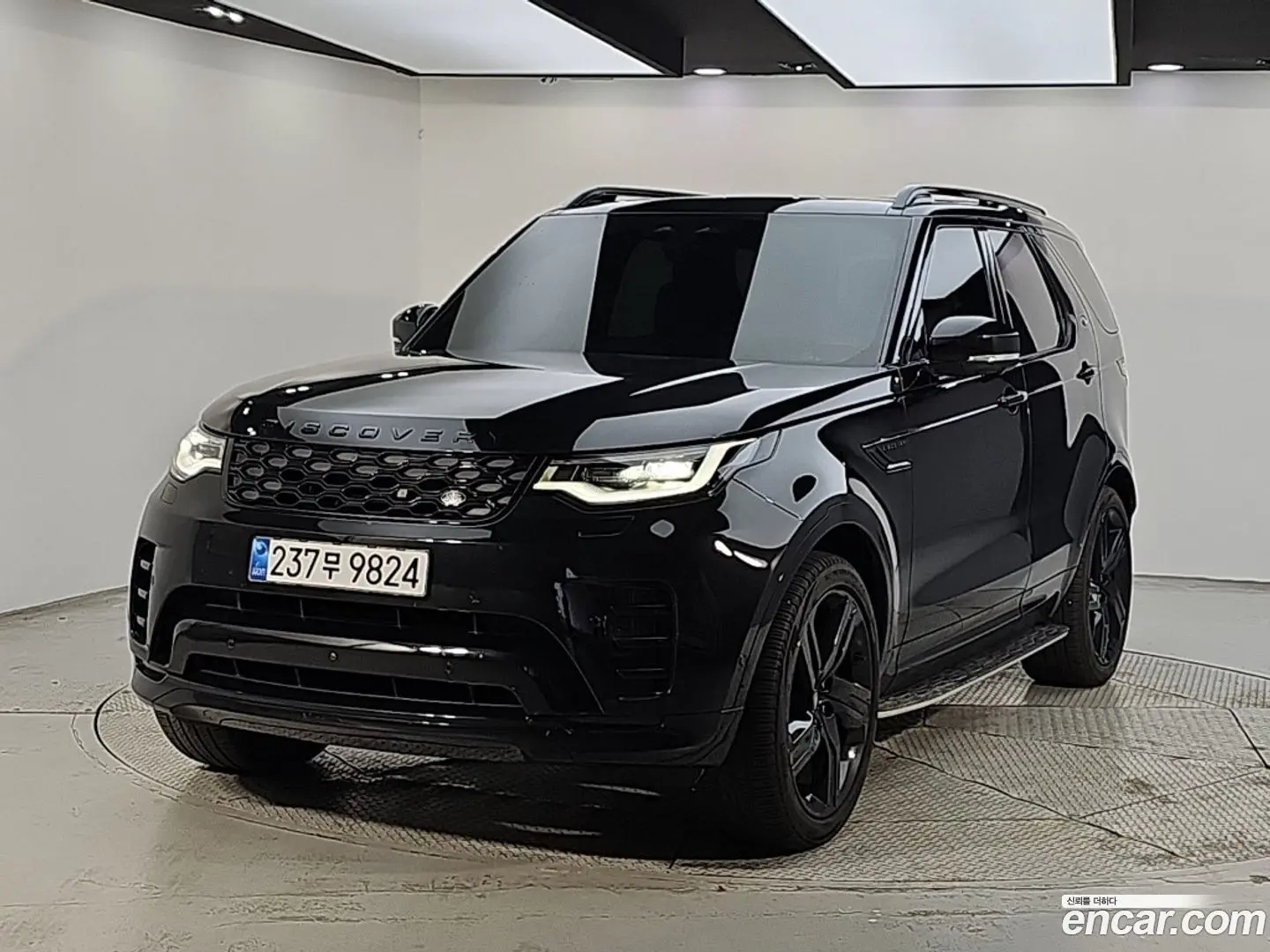 Land Rover Discovery P360 Dynamic HSE