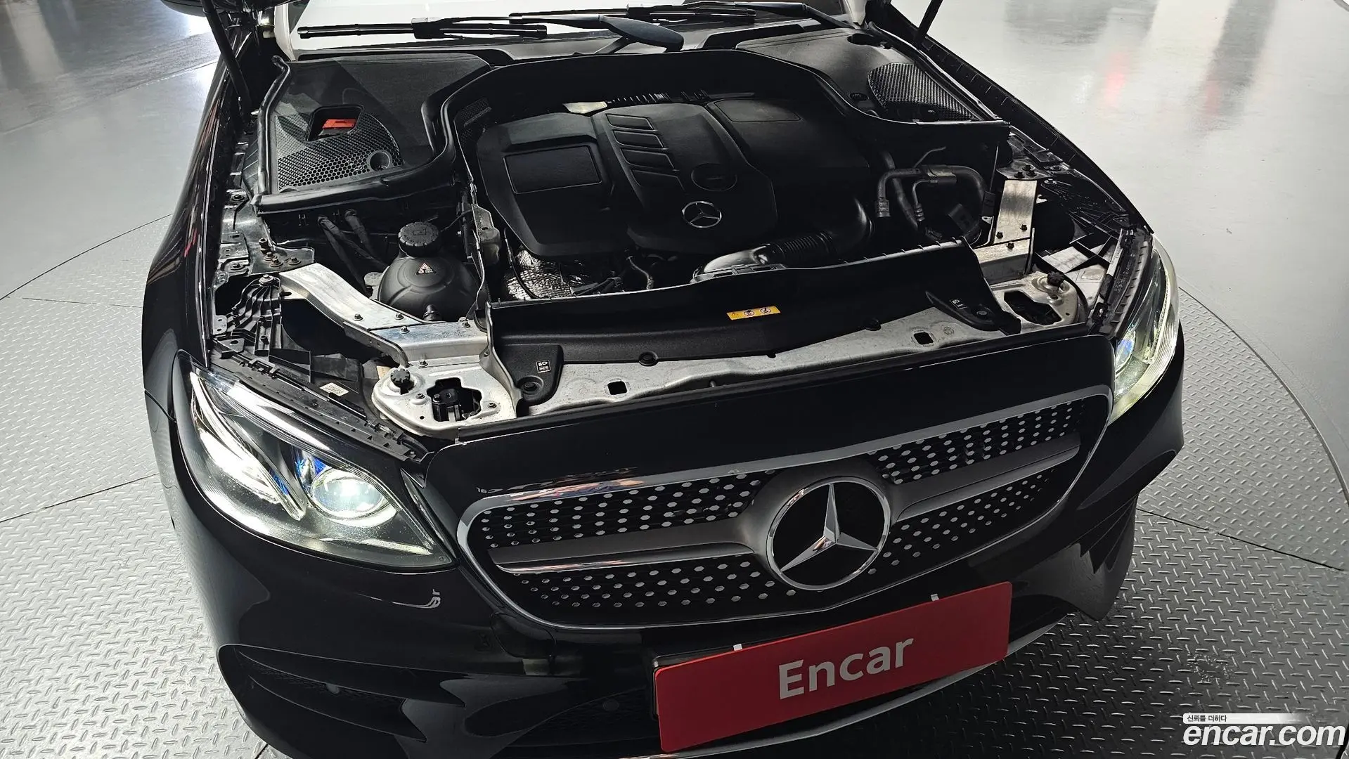 Mercedes-Benz E-Class E220d Coupe
