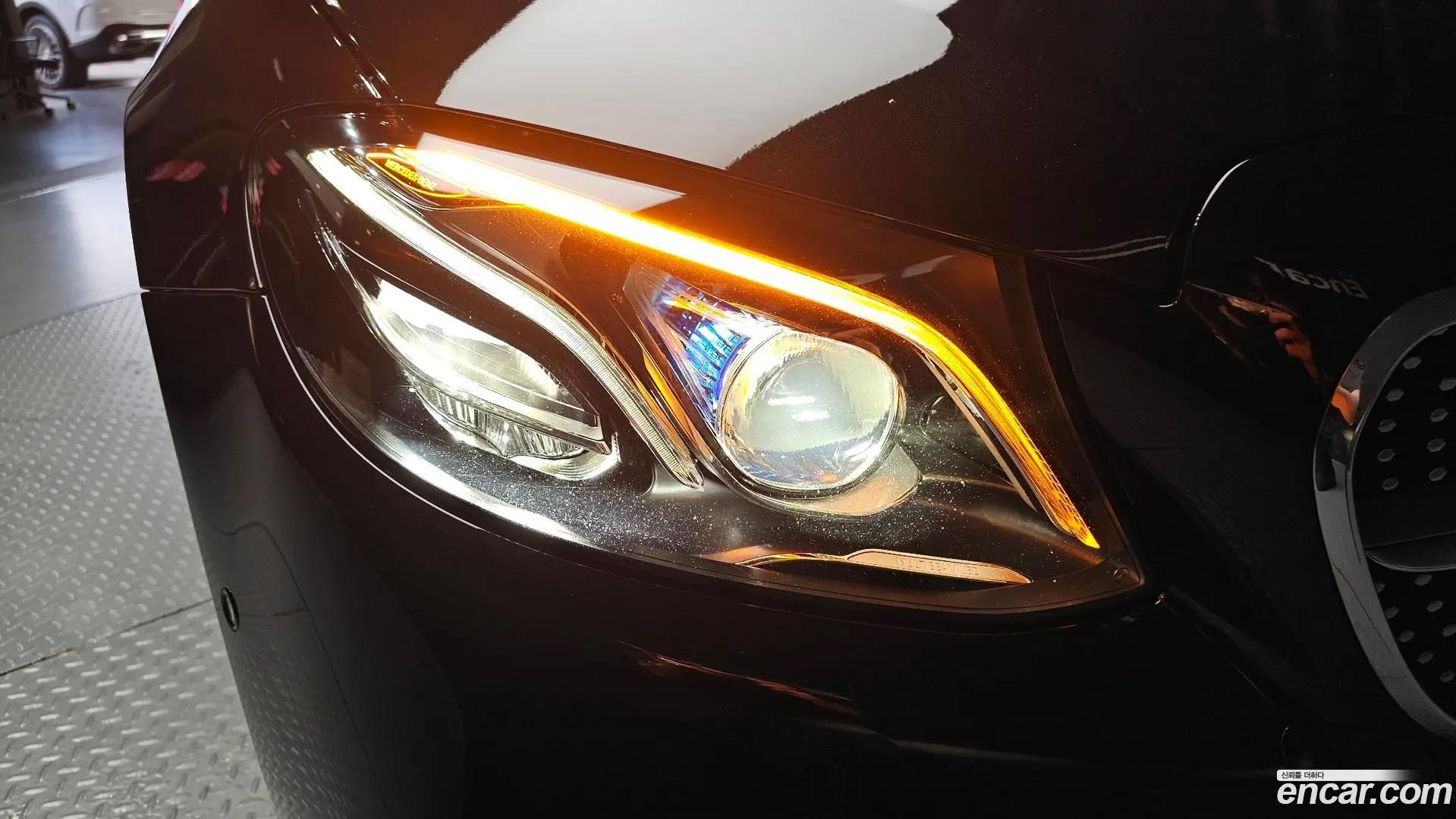 Mercedes-Benz E-Class E220d Coupe