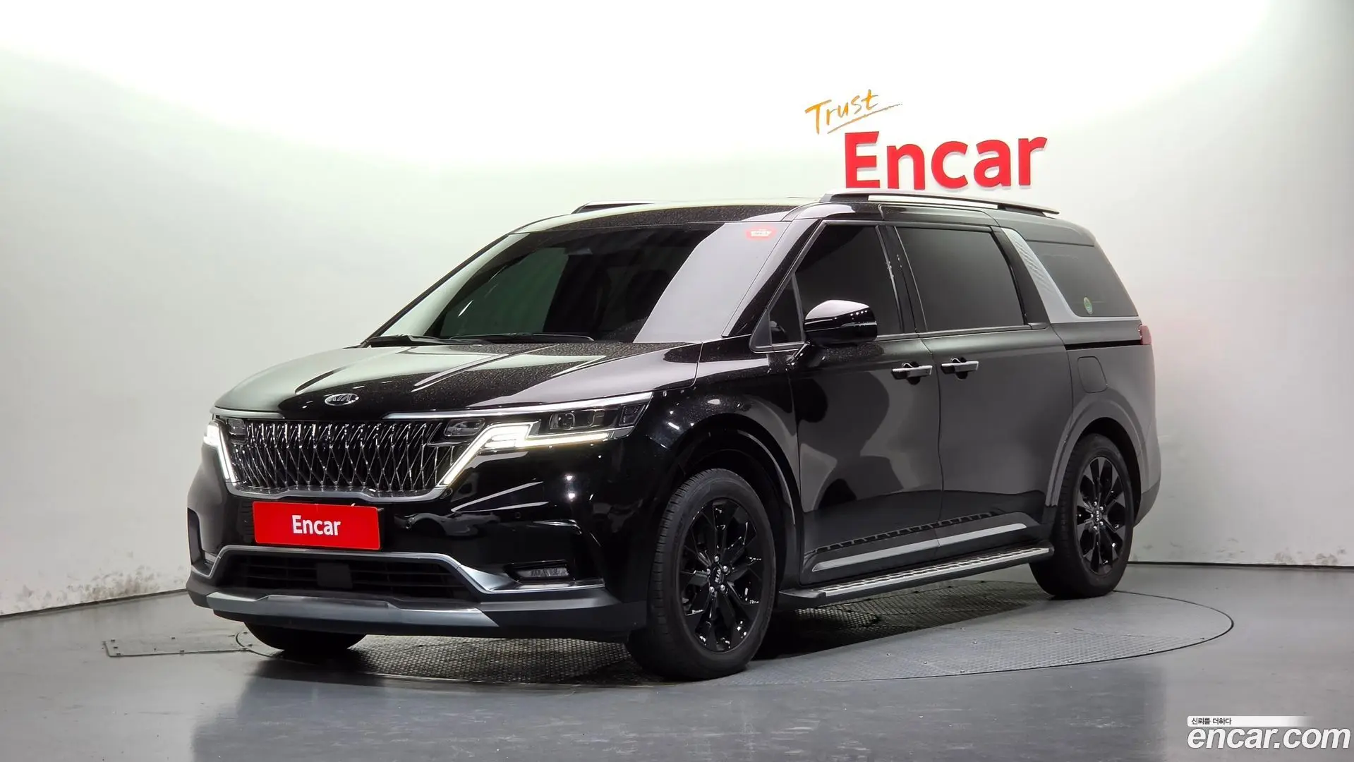 Kia Canival Diesel 7-Seater Noblesse