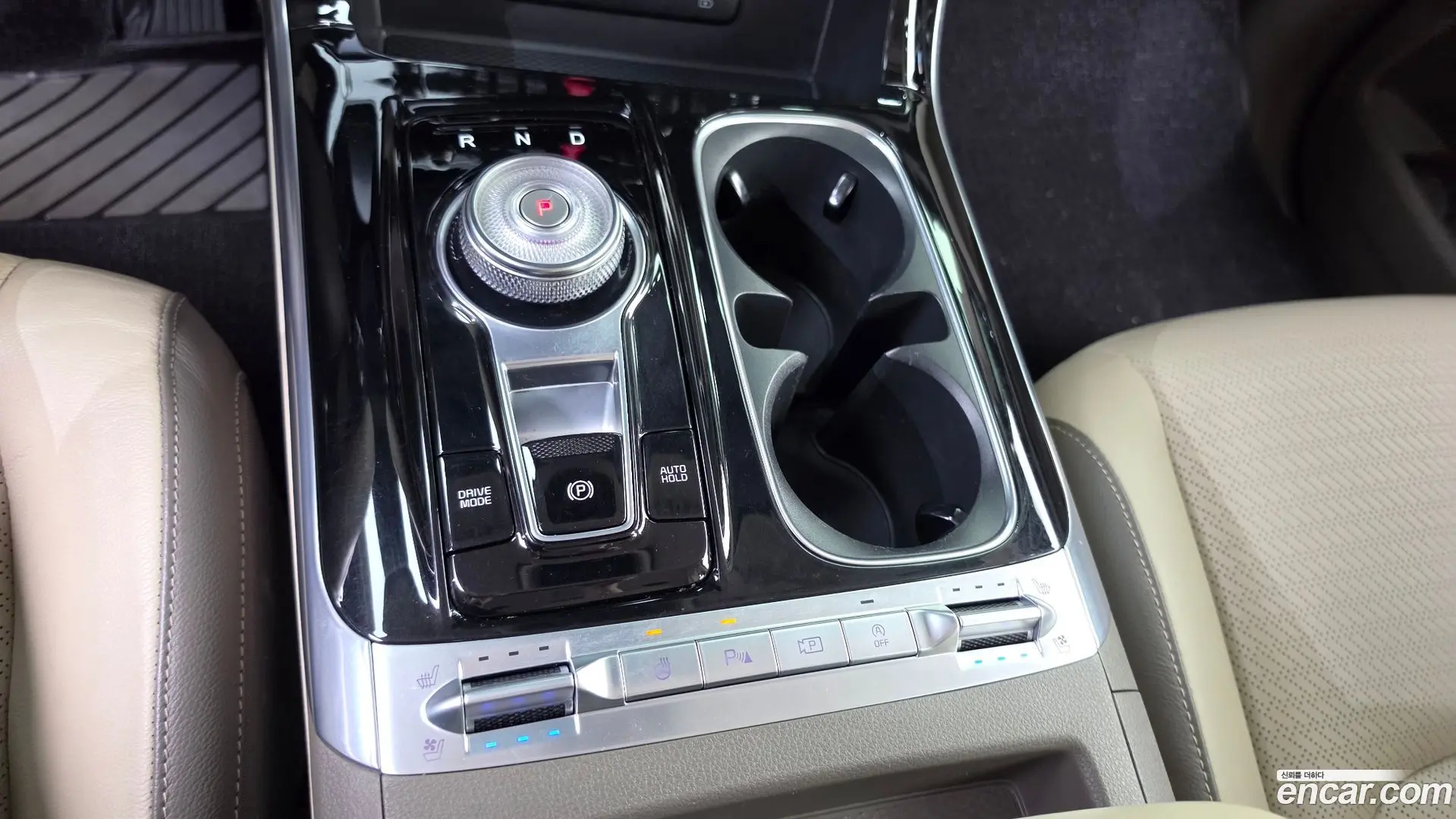 Kia Canival Diesel 7-Seater Noblesse