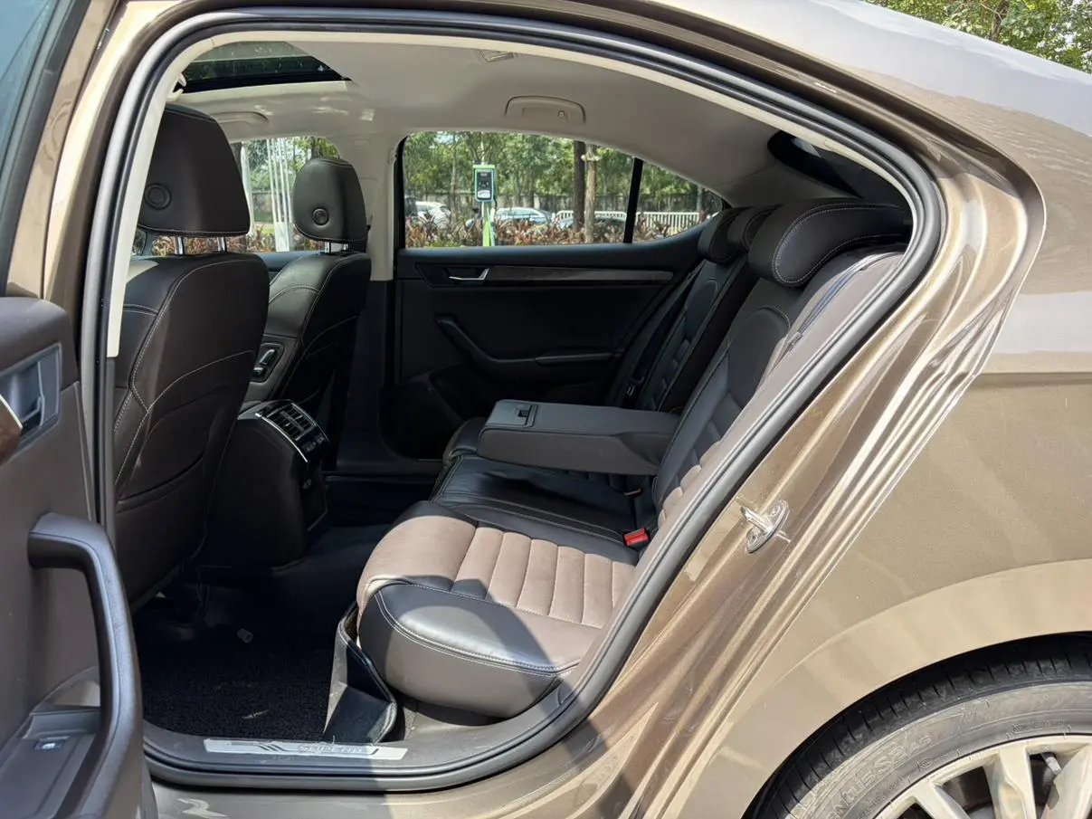 Skoda Superb 2018 TSI380 DSG Flagship China V