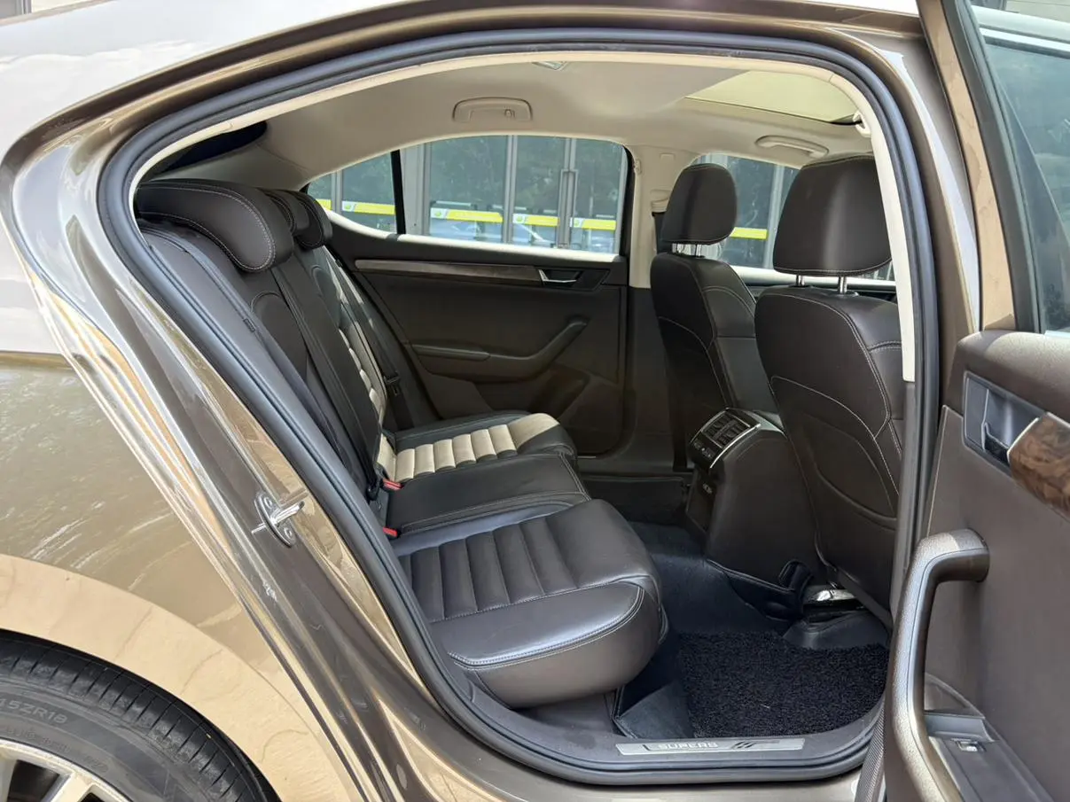 Skoda Superb 2018 TSI380 DSG Flagship China V