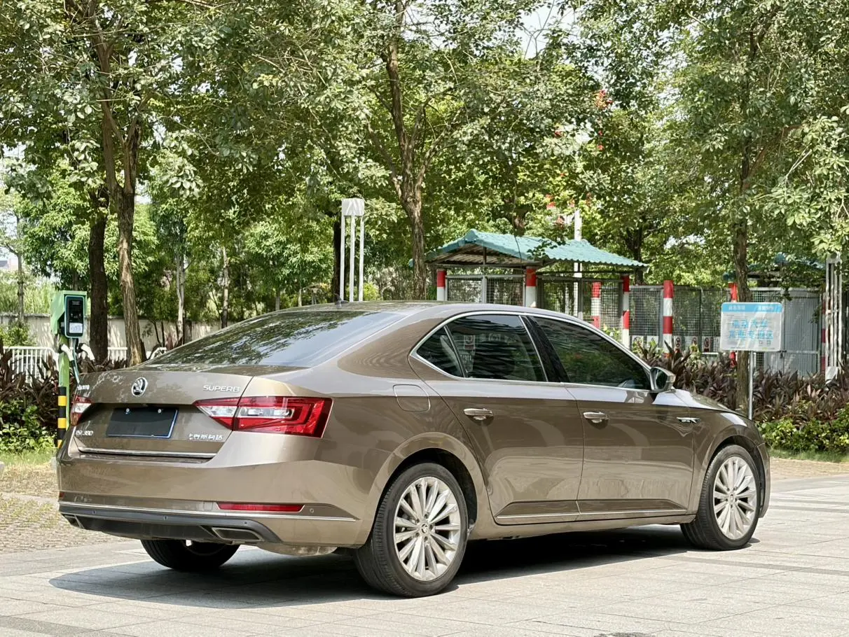 Skoda Superb 2018 TSI380 DSG Flagship China V