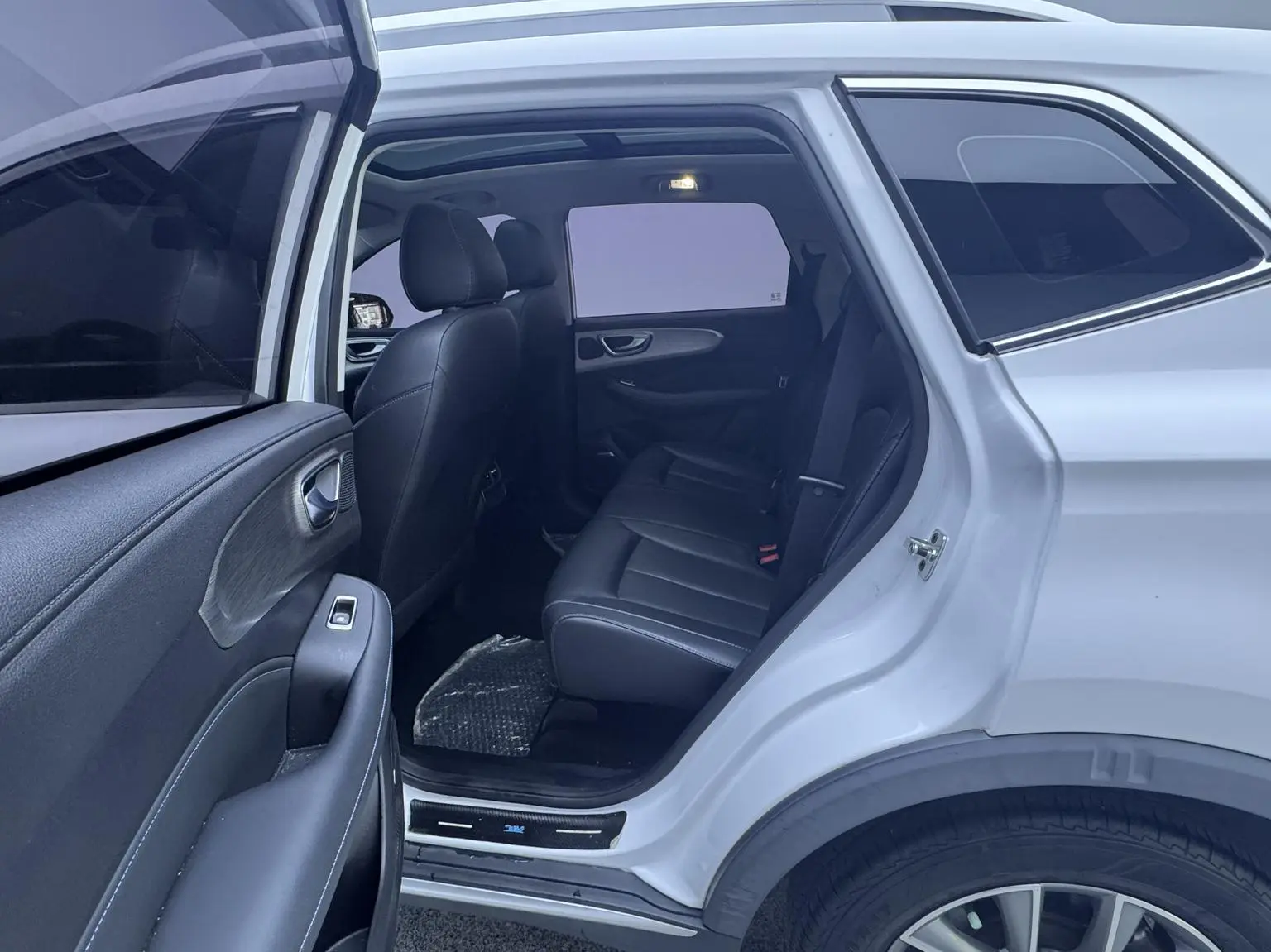 Roewe RX5 2022 330TGI Auto Guochao
