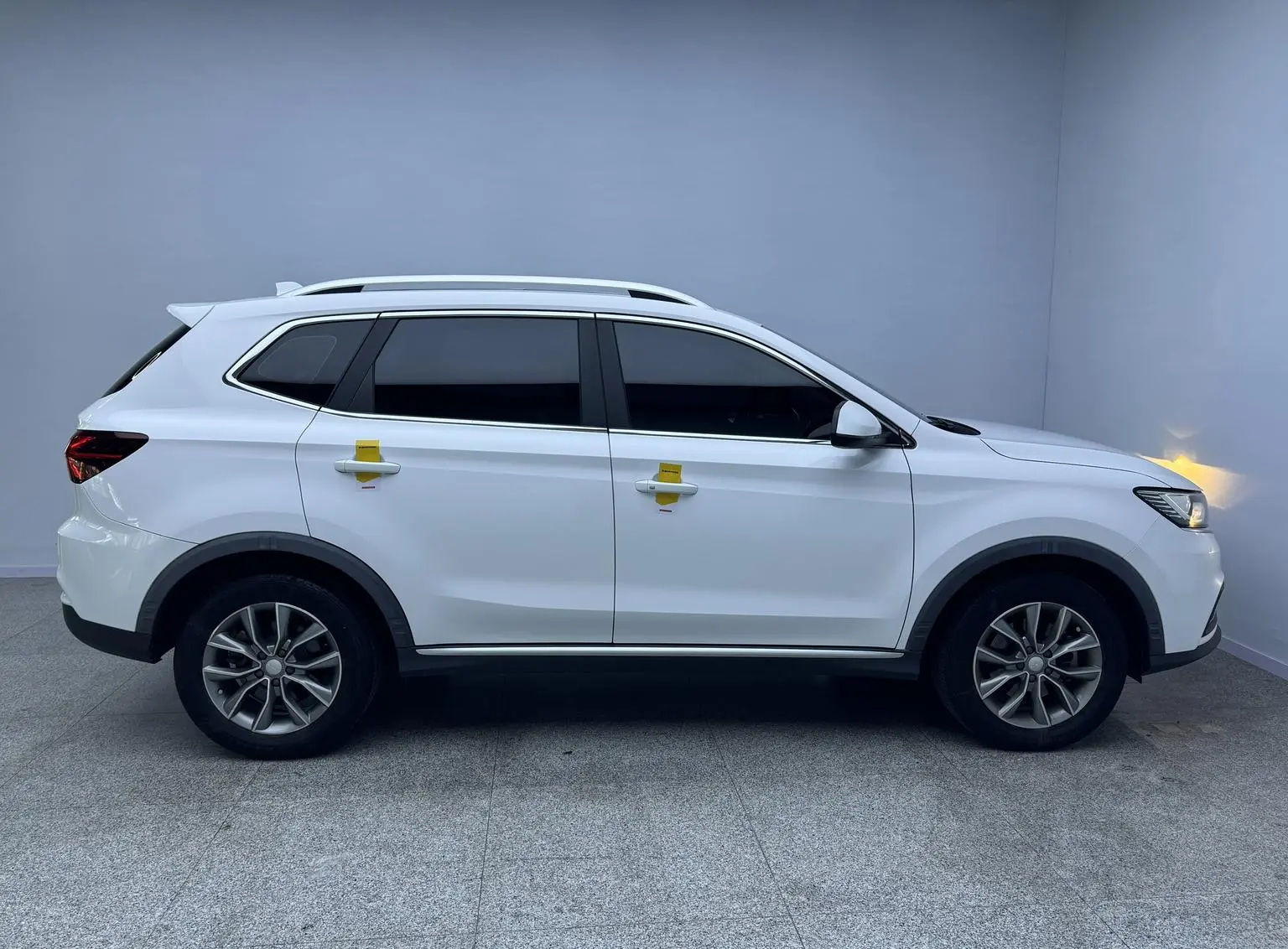Roewe RX5 2022 330TGI Auto Guochao