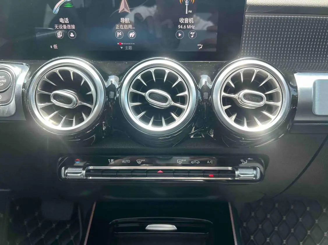 Mercedes-Benz GLB 2021 GLB 200 Dynamic
