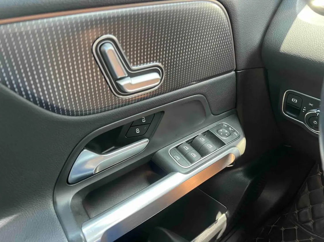 Mercedes-Benz GLB 2021 GLB 200 Dynamic