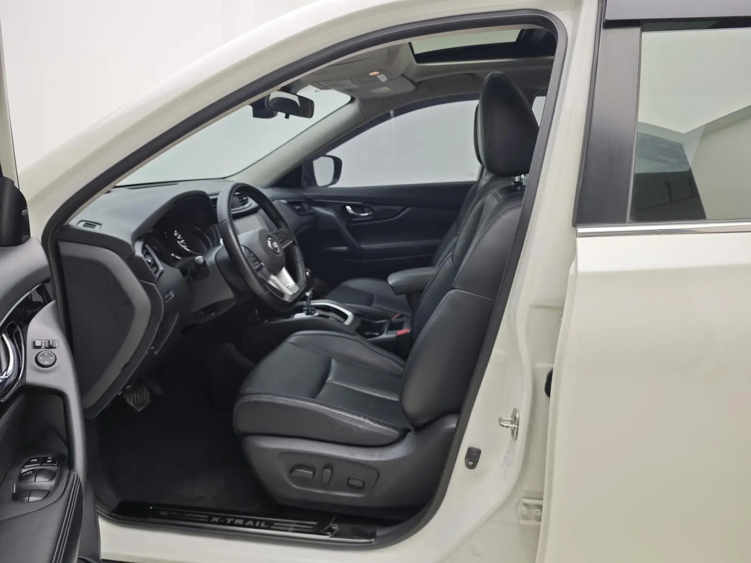 Nissan X-Trail 2020 2.0L CVT Smart Connected 7 seat Comfort 2WD