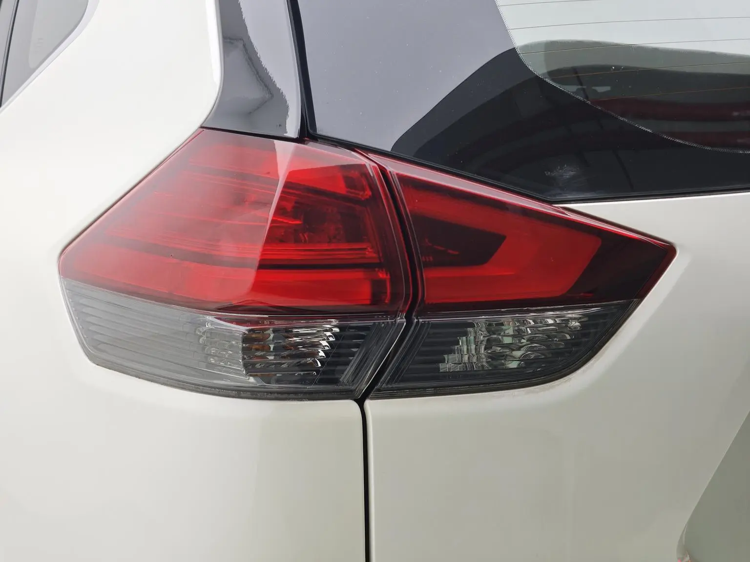 Nissan X-Trail 2020 2.0L CVT Smart Connected 7 seat Comfort 2WD