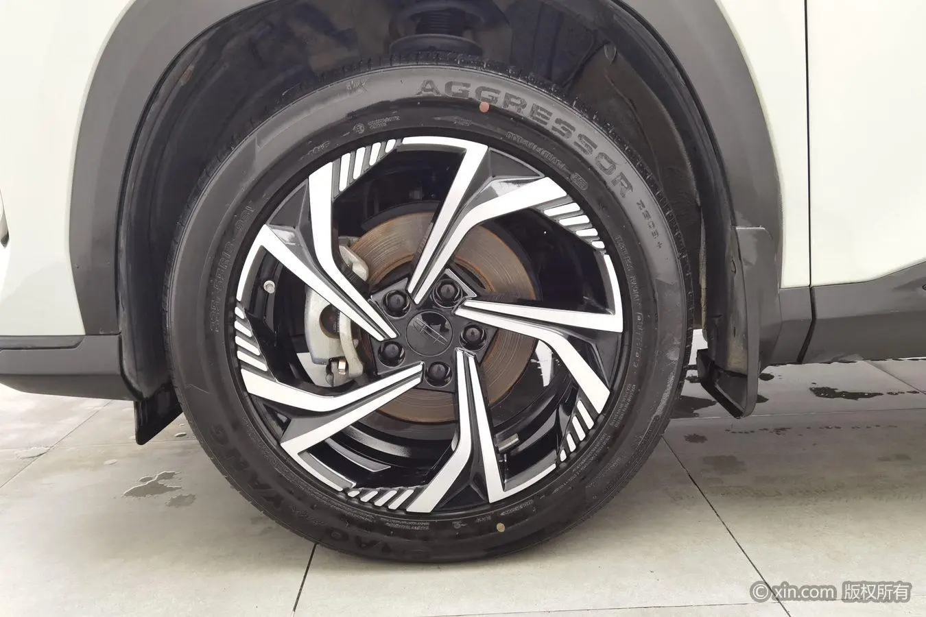 Geely Boyue 2023 Boyue COOL 1.5T Smart Connected +