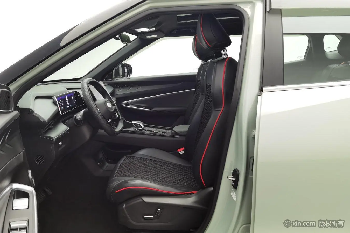 Geely Boyue 2023 Boyue COOL 1.5T Smart Connected +