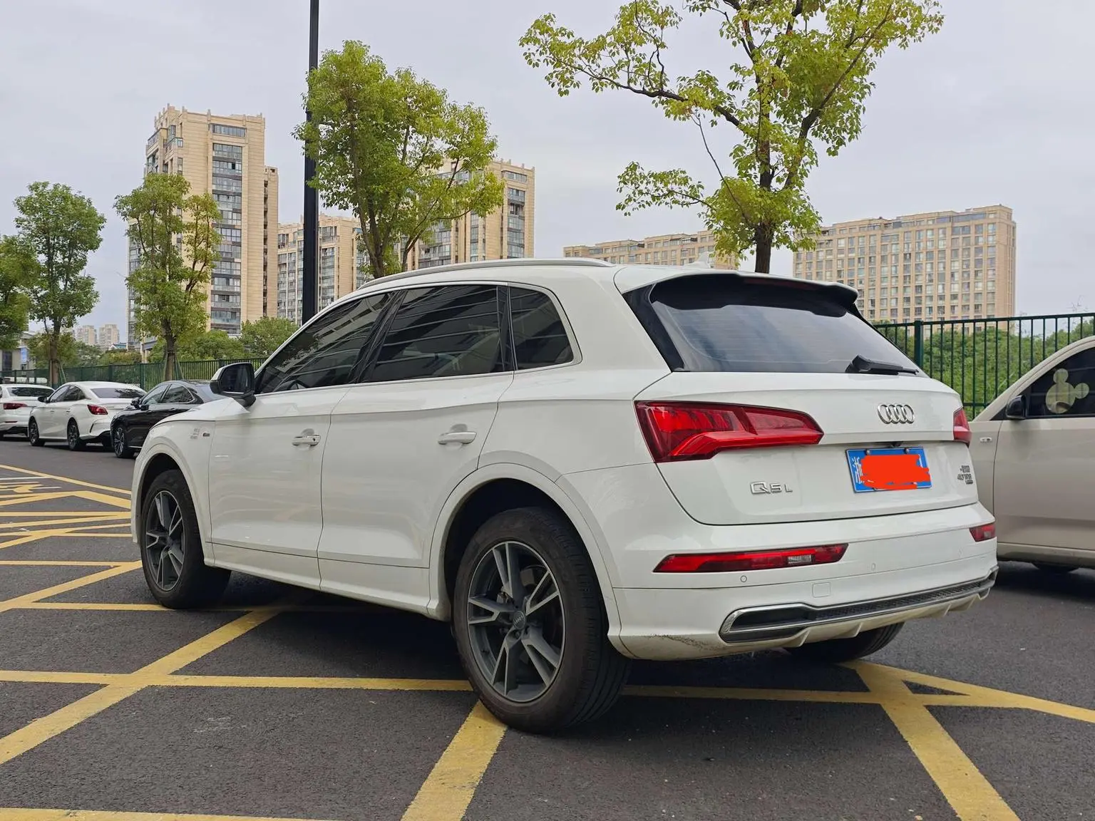 Audi Q5L 2020 Facelift 40 TFSI Fashion