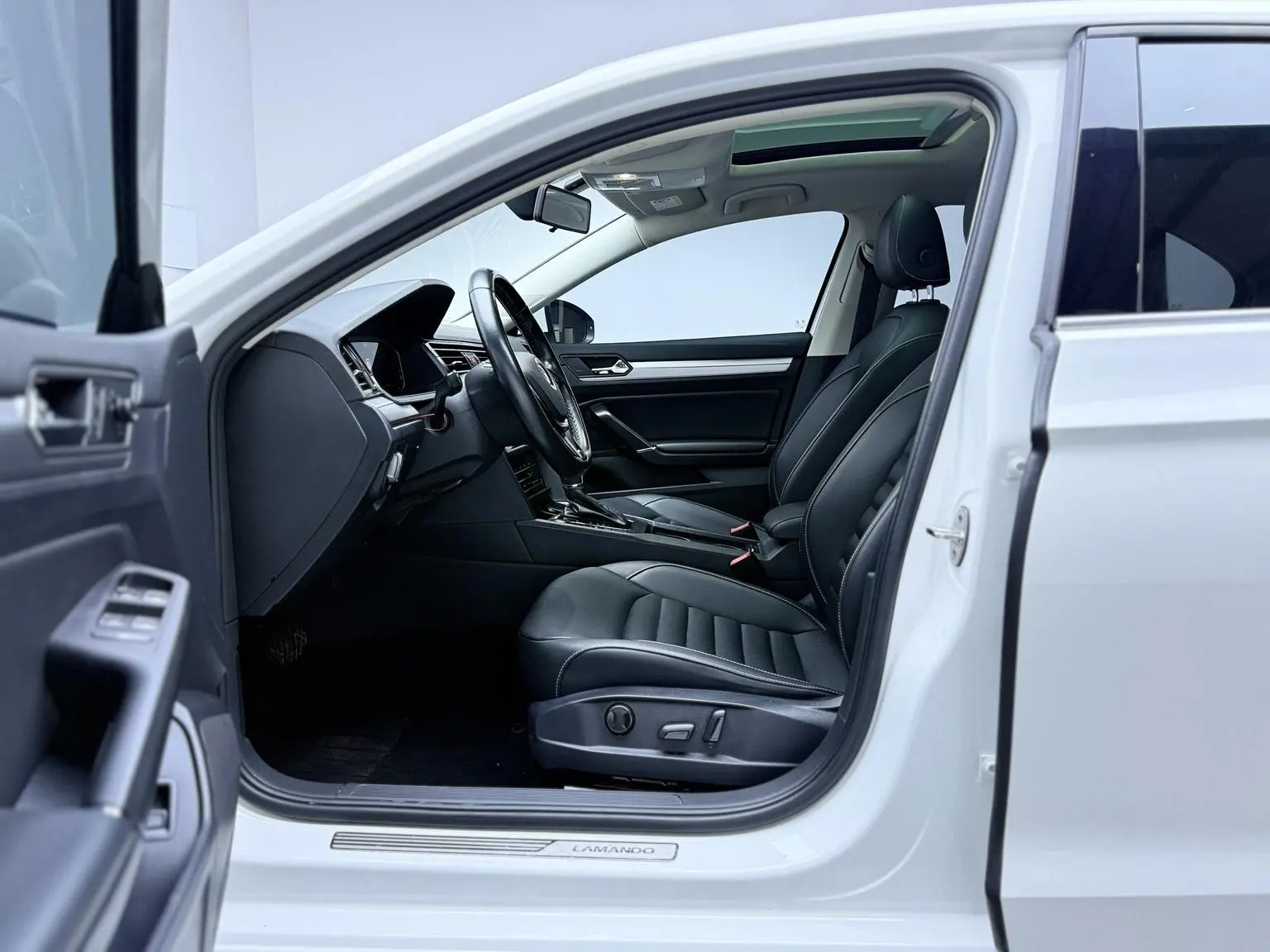 Volkswagen Lamando 2021 Facelift 280TSI DSG Comfort