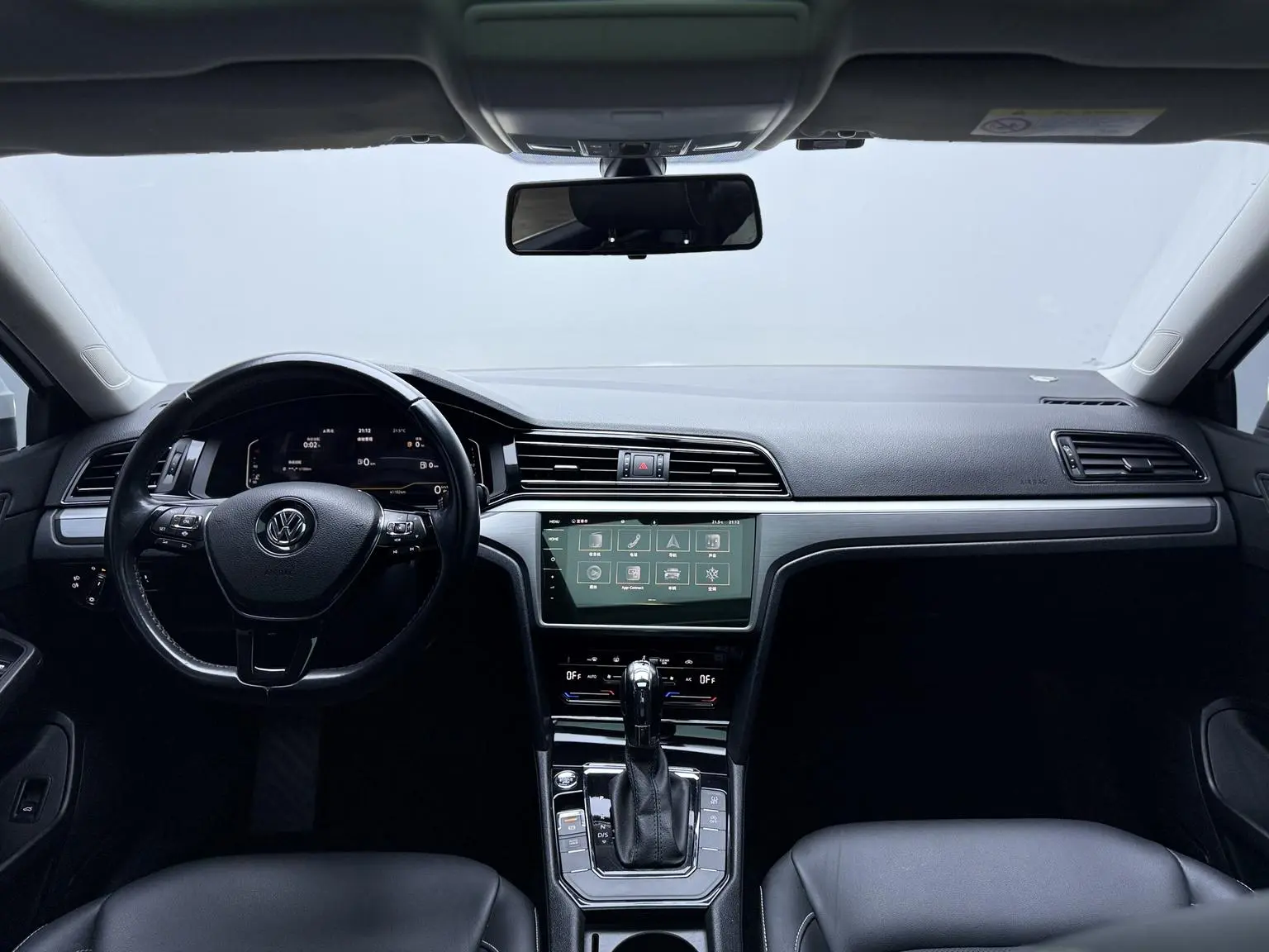 Volkswagen Lamando 2021 Facelift 280TSI DSG Comfort