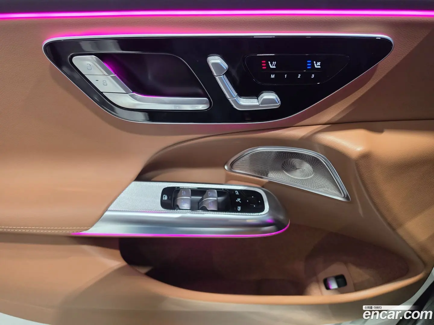 Mercedes-Benz E-Class E300 4MATIC Exclusive 2023