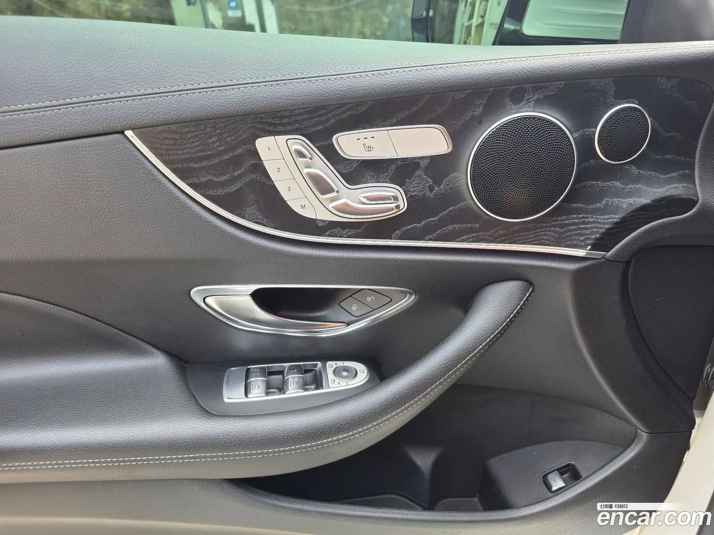 Mercedes-Benz E-Class E220d Coupe