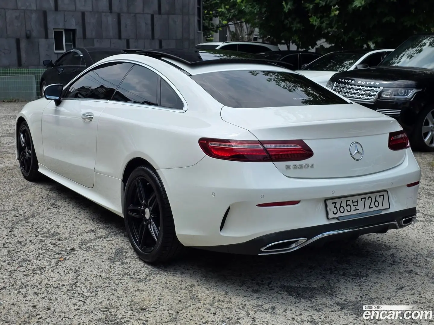 Mercedes-Benz E-Class E220d Coupe