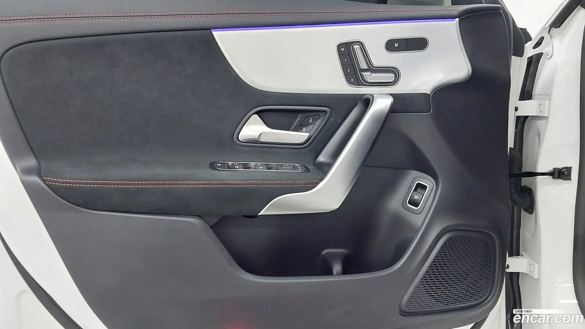 Mercedes-Benz CLA-Class CLA250 4MATIC 2023