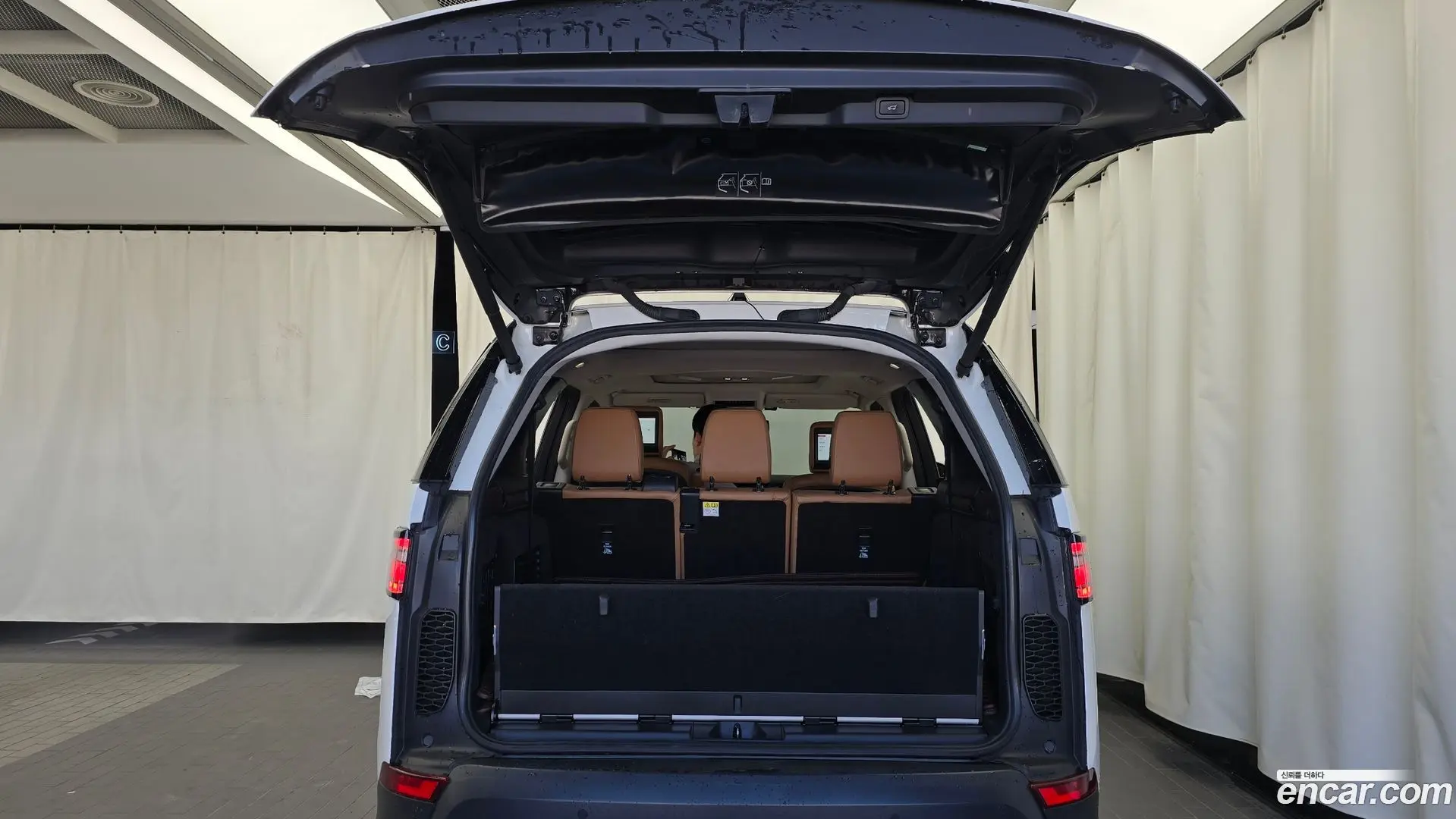Land Rover Discovery 3.0 SD6 HSE Luxury