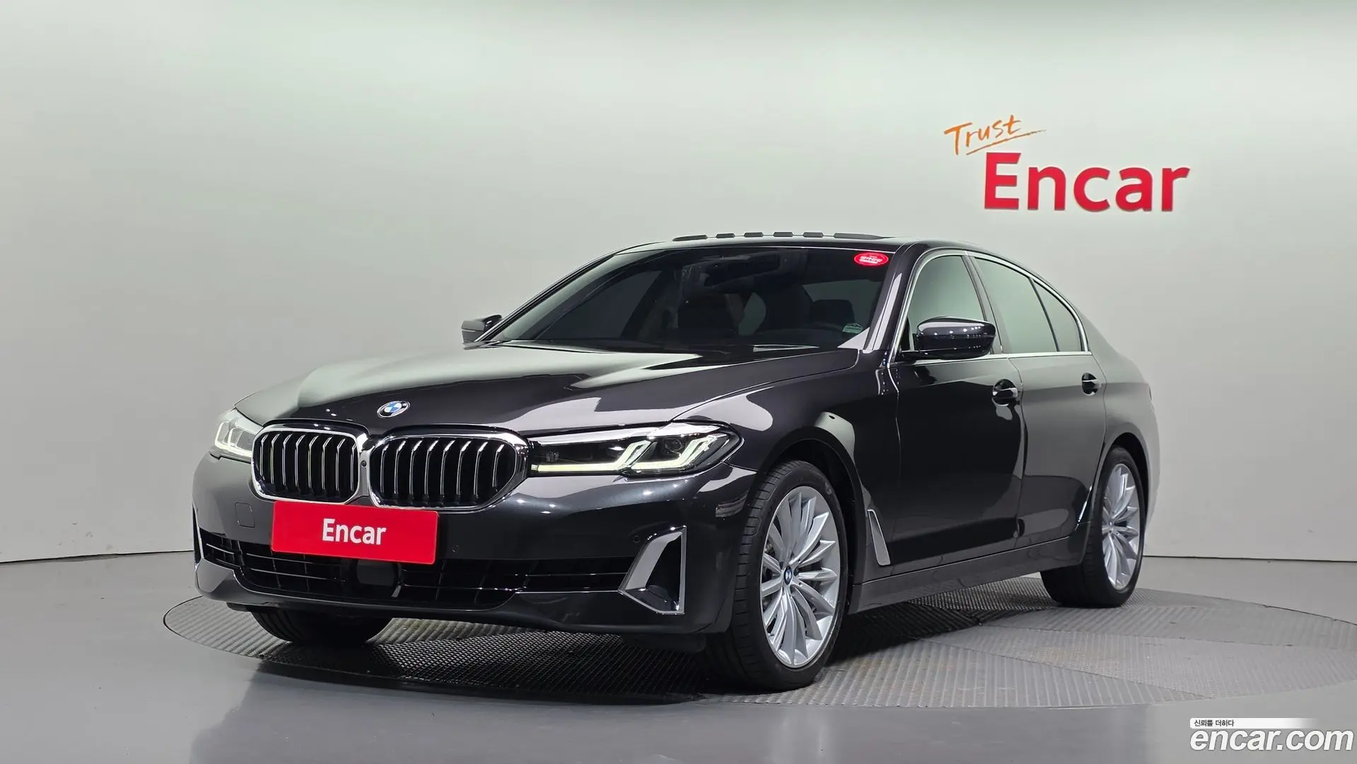 BMW 5-Series 530i xDrive Luxury 2020