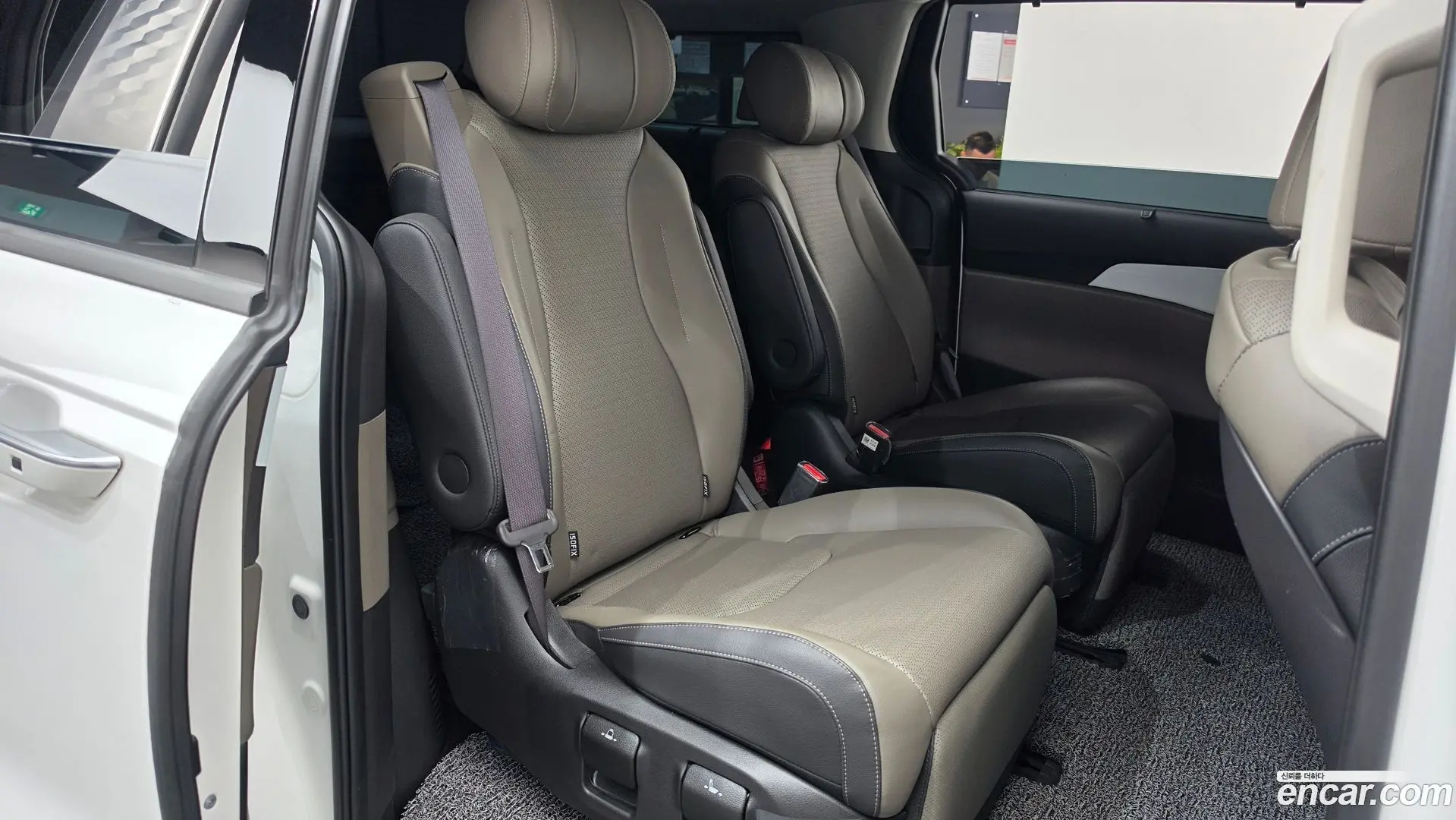 Kia Canival Diesel 7-Seater Noblesse