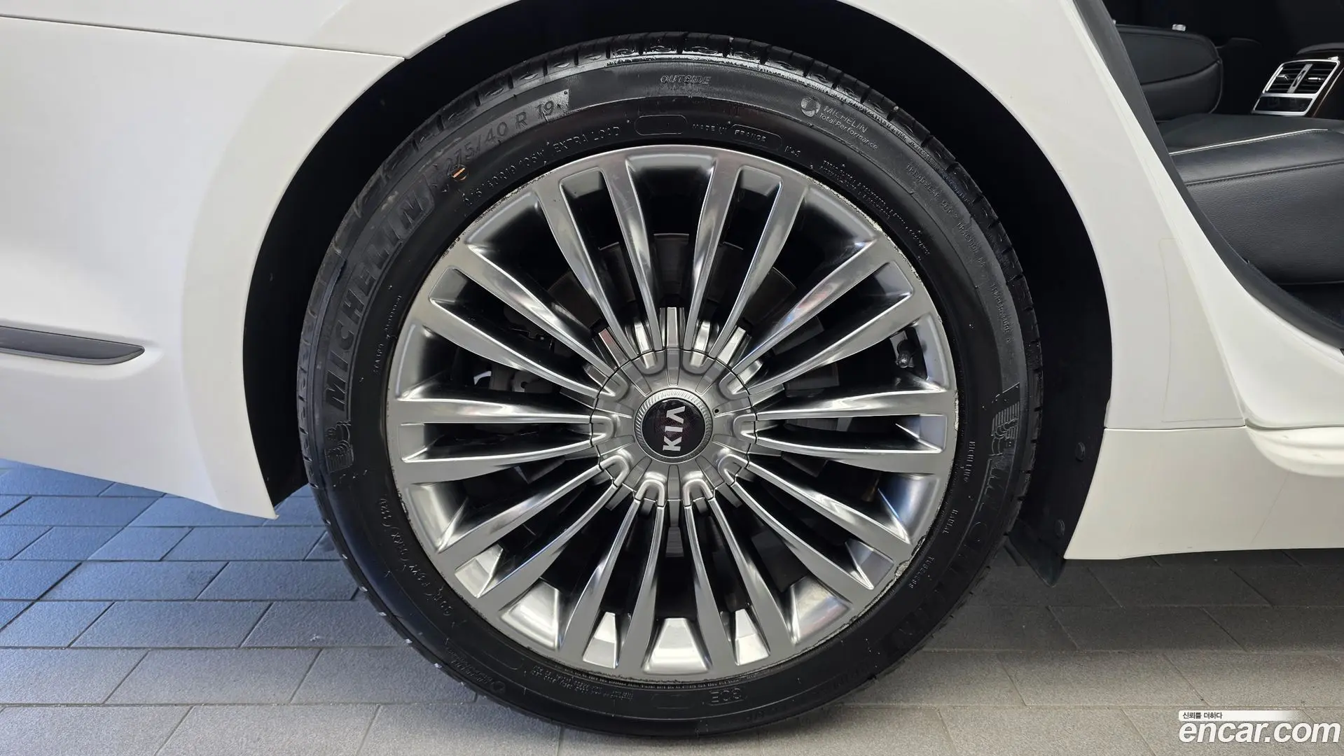Kia K9 3.8 GDI AWD