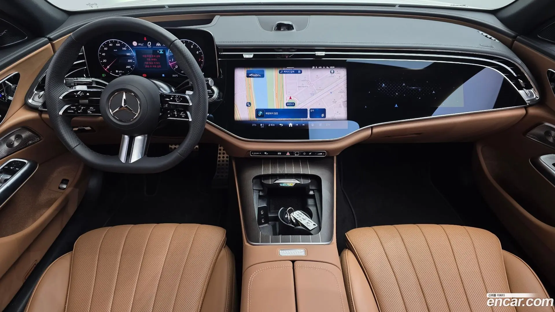 Mercedes-Benz E-Class E300 4MATIC AMG Line 2023