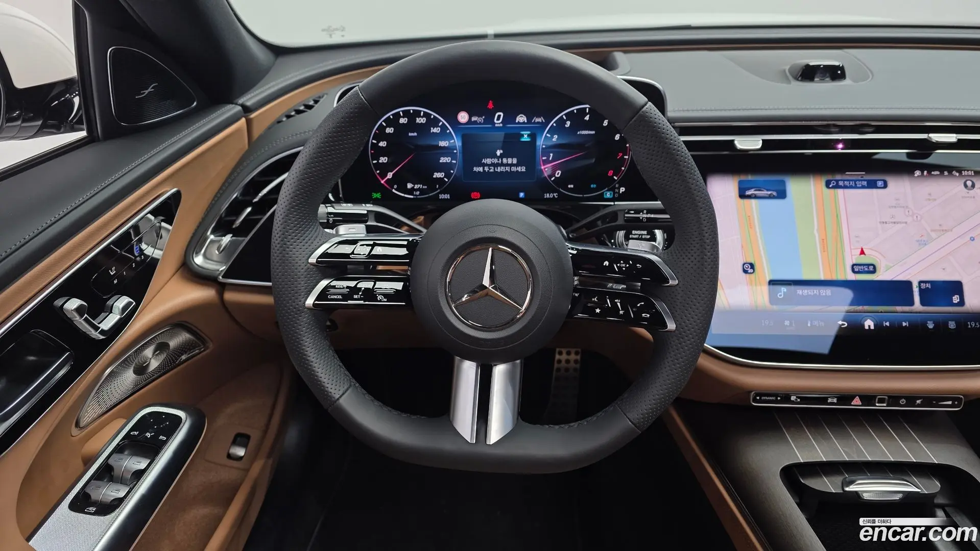 Mercedes-Benz E-Class E300 4MATIC AMG Line 2023