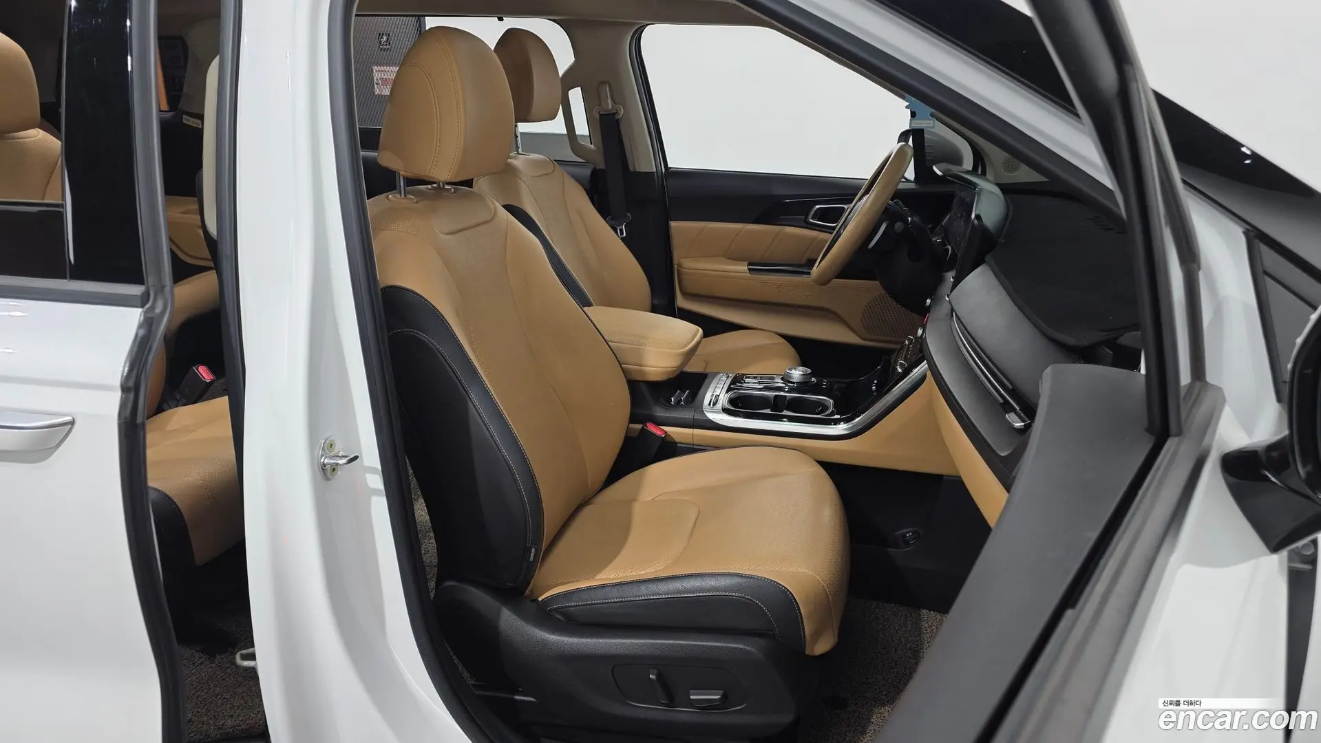 Kia Canival Diesel 9-Seater Signature