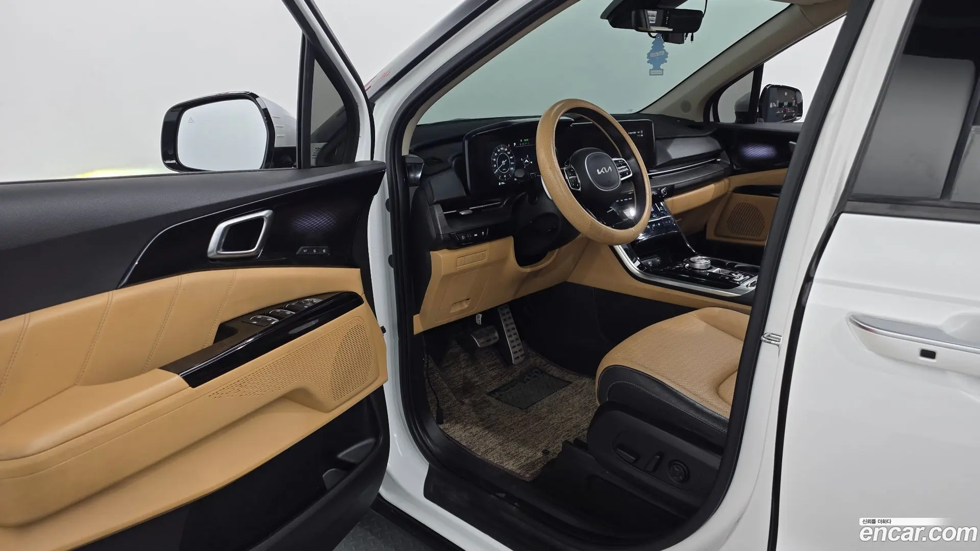 Kia Canival Diesel 9-Seater Signature