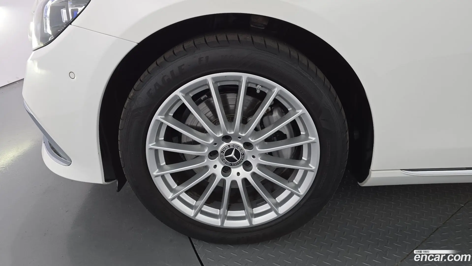 Mercedes-Benz E-Class E250 Exclusive