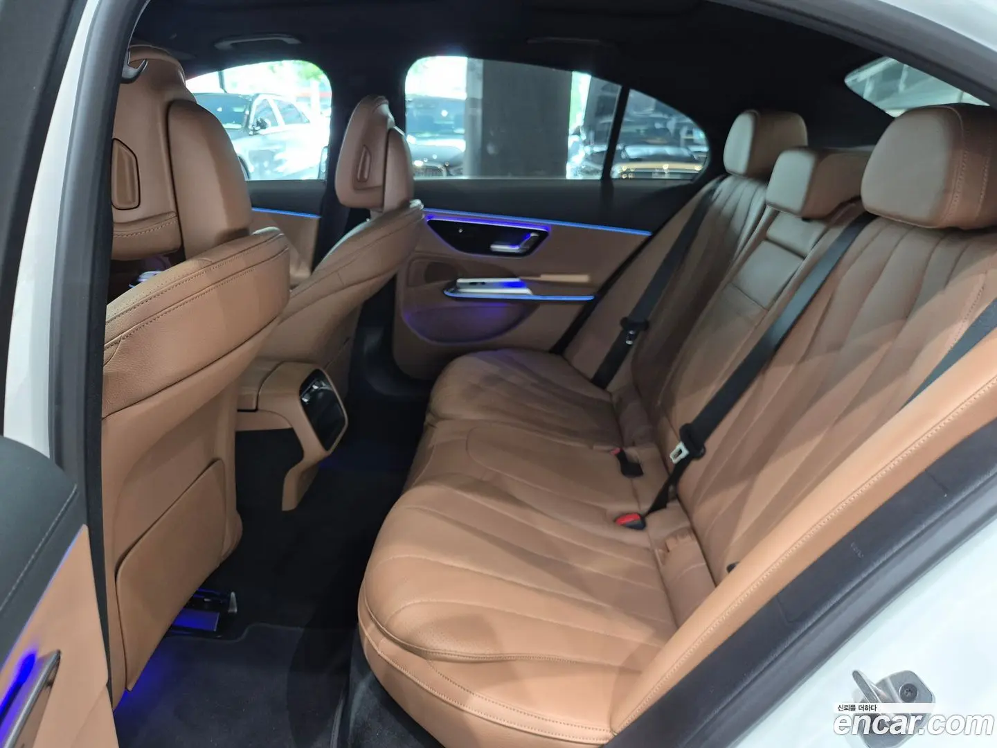Mercedes-Benz E-Class E200 Exclusive