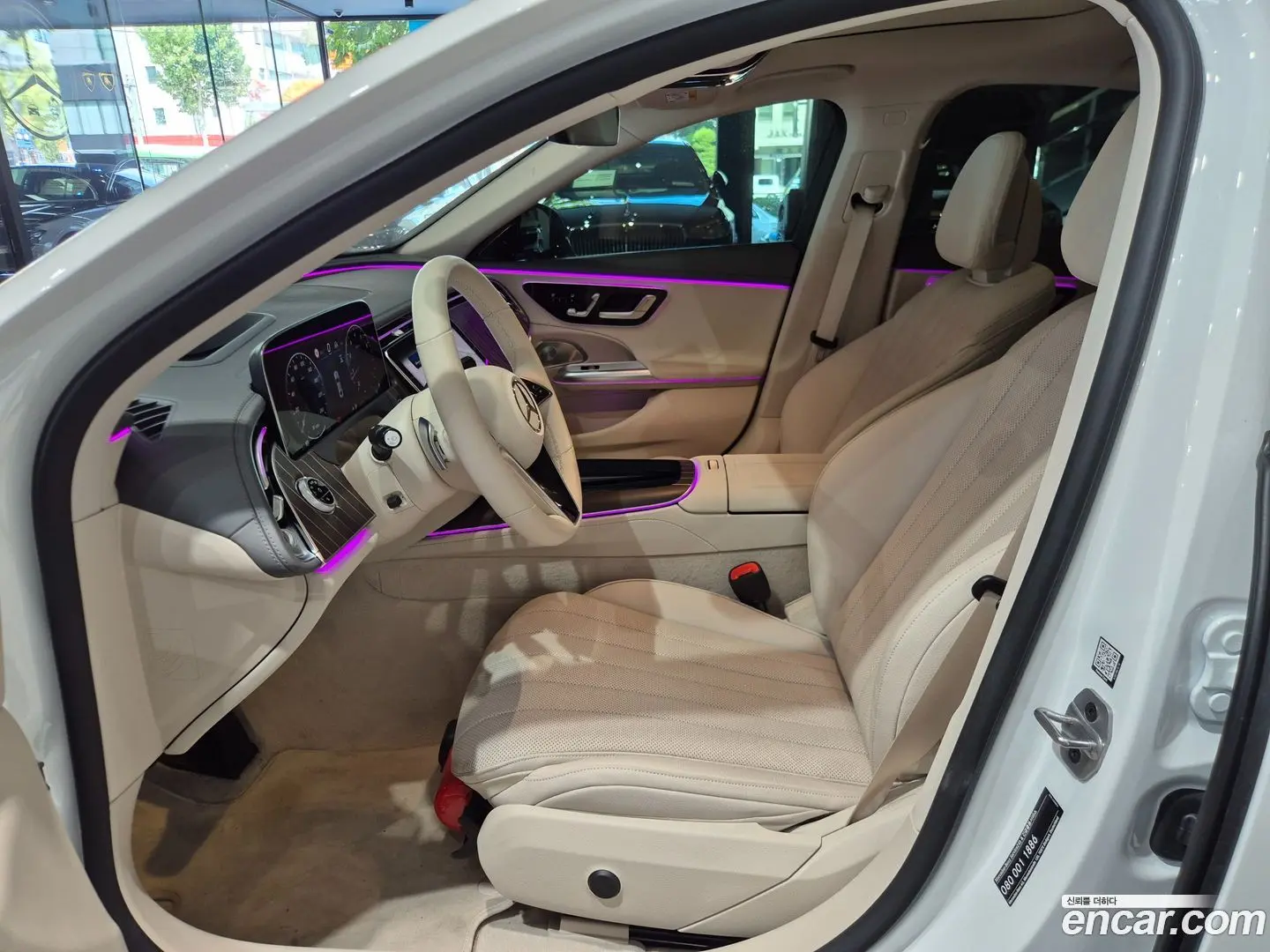 Mercedes-Benz E-Class E300 4MATIC Exclusive 2023
