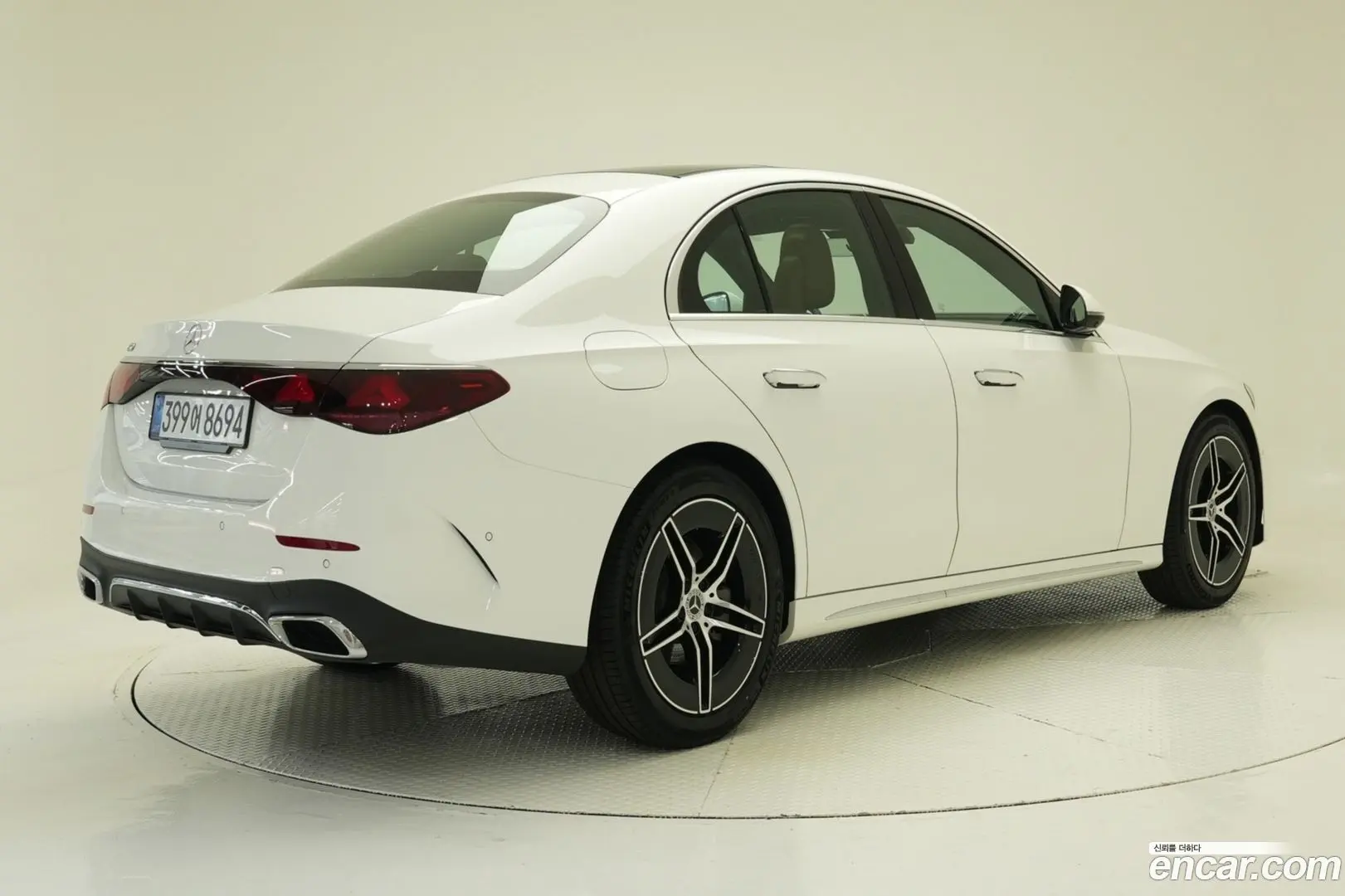 Mercedes-Benz E-Class E200 AMG Line 2024