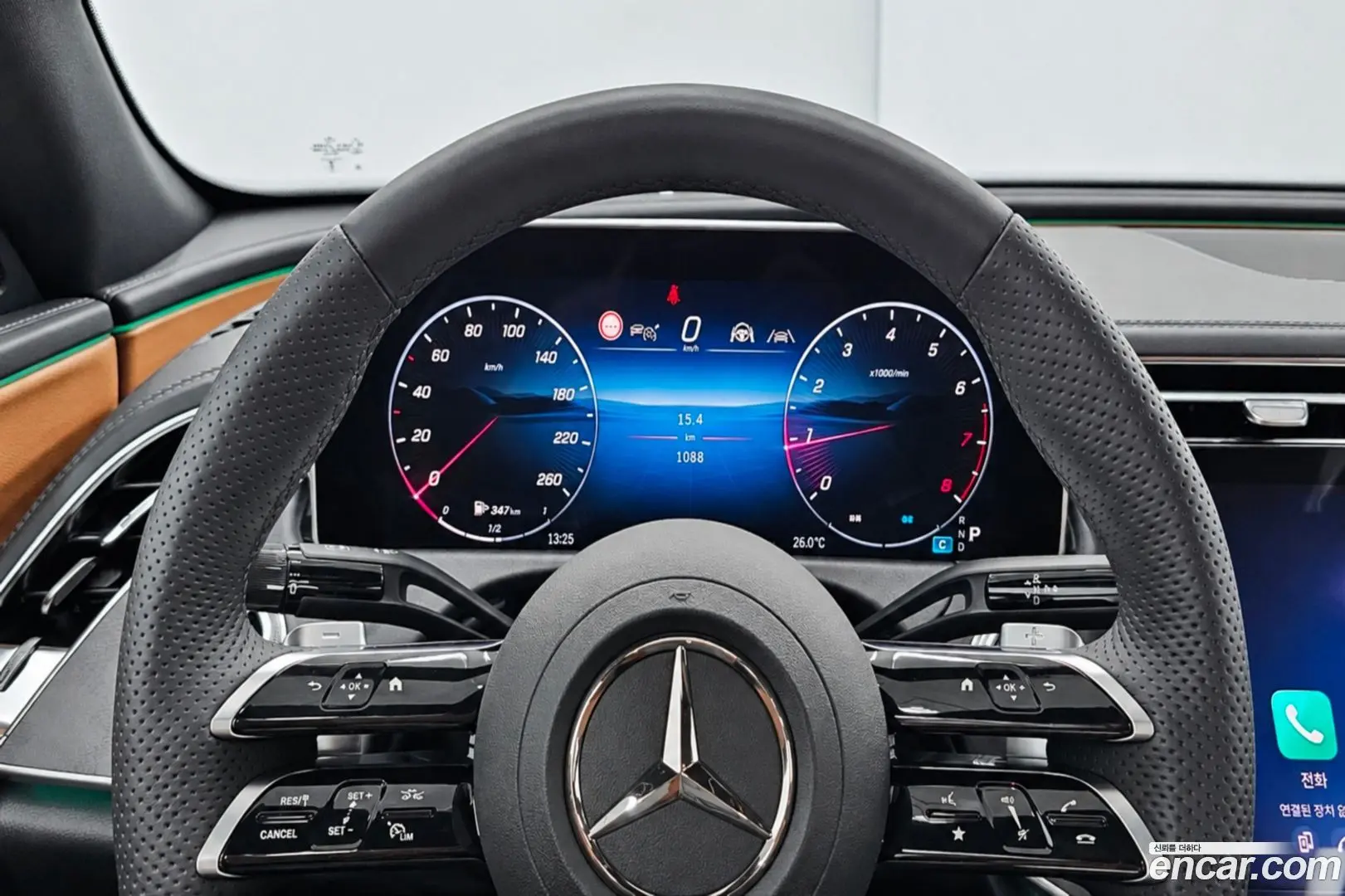 Mercedes-Benz E-Class E200 AMG Line 2024