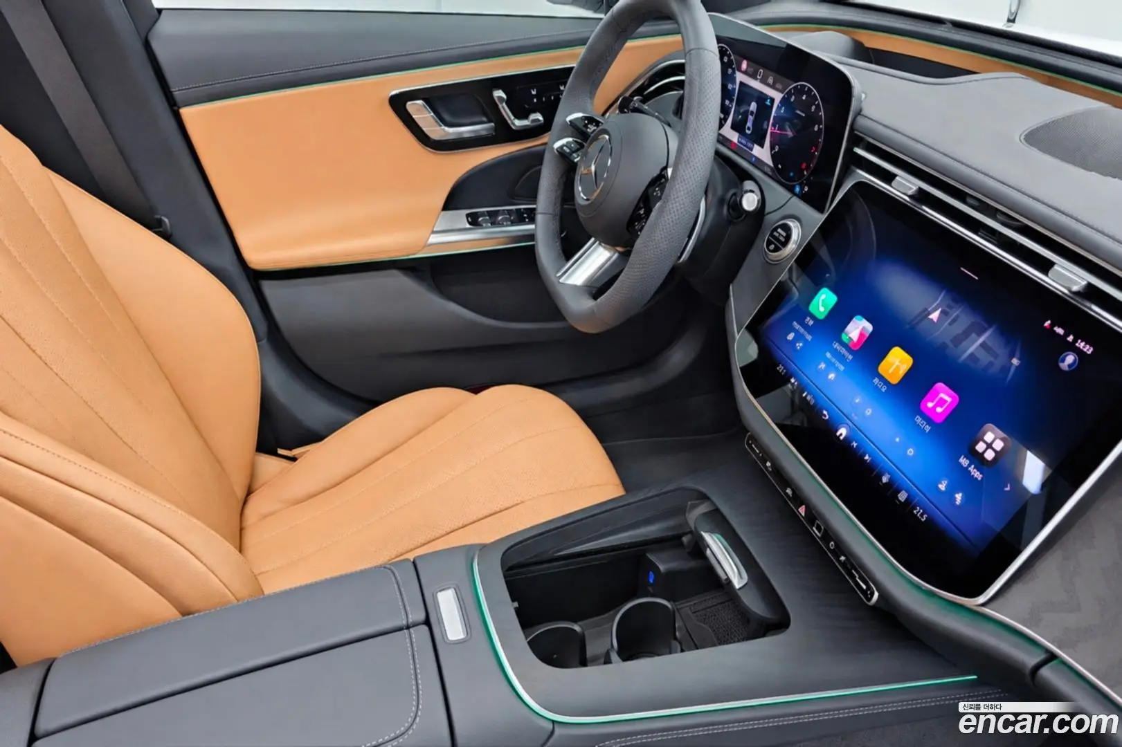 Mercedes-Benz E-Class E200 AMG Line 2024