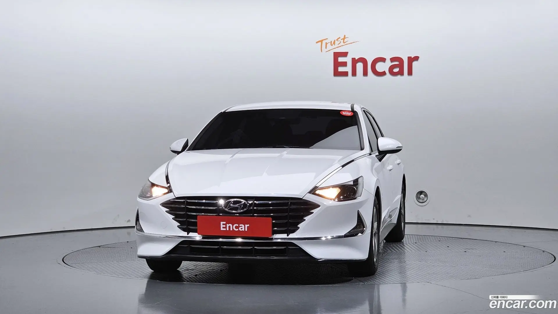 Hyundai Sonata 2.0 LPG(rental car)