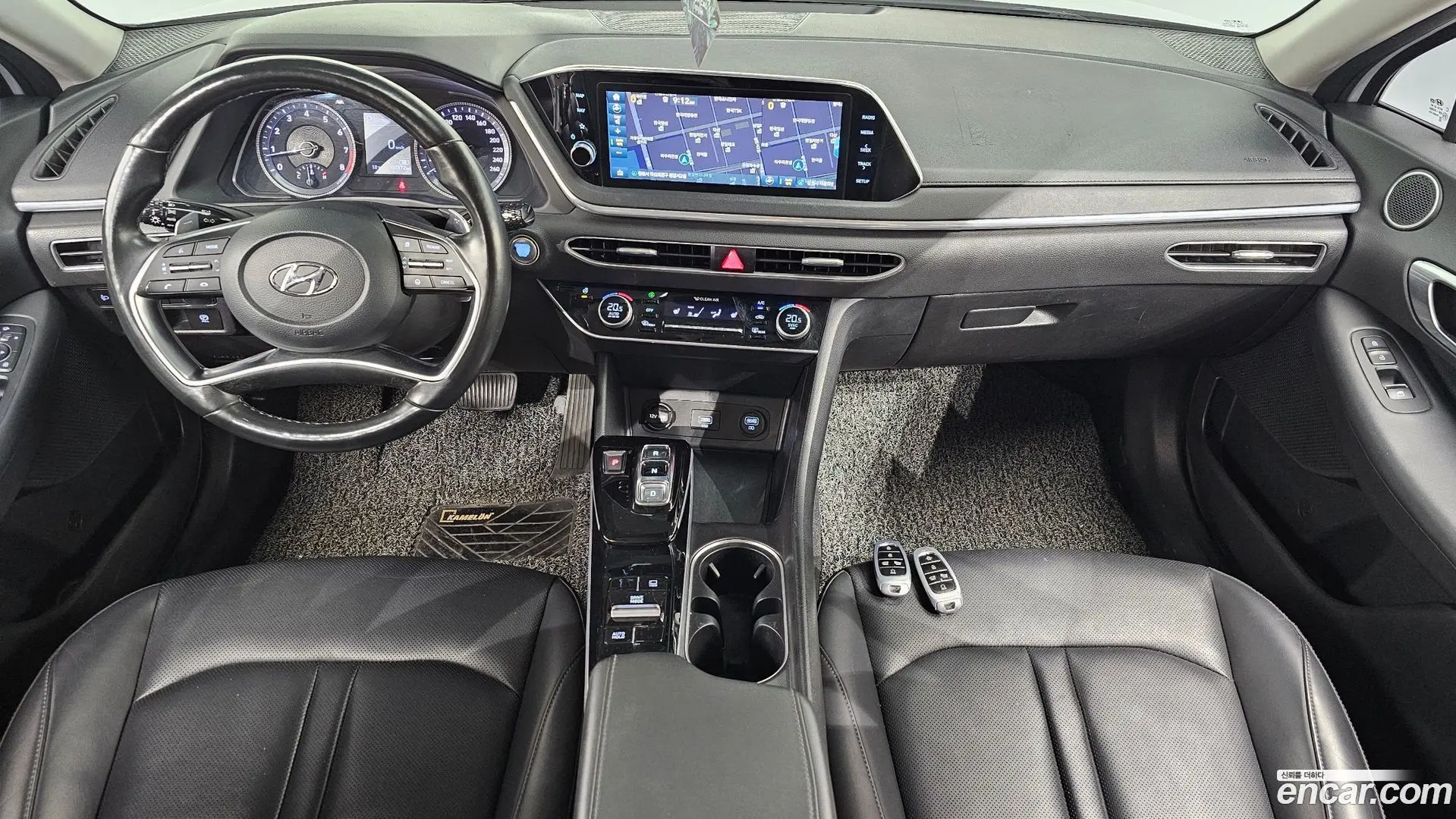 Hyundai Sonata 2.0 LPG(rental car)