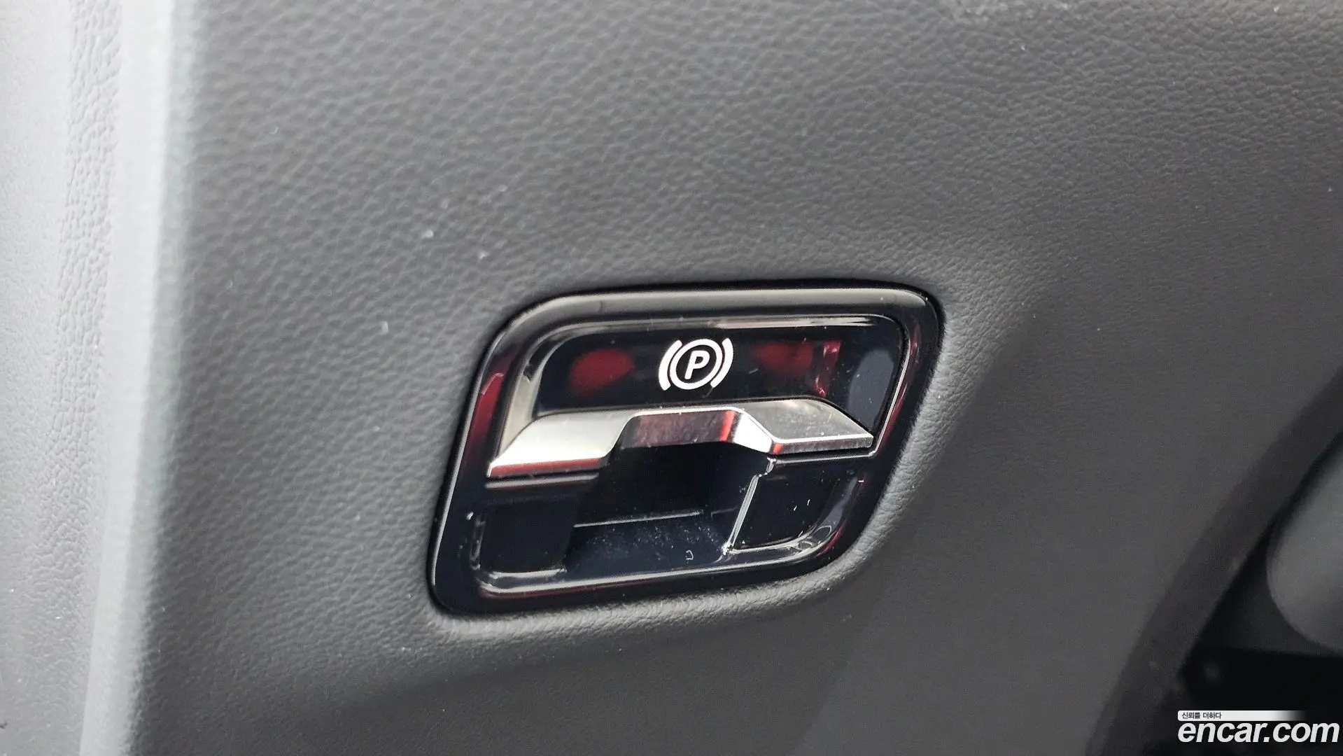 Mercedes-Benz E-Class E200 Avantgarde 2024