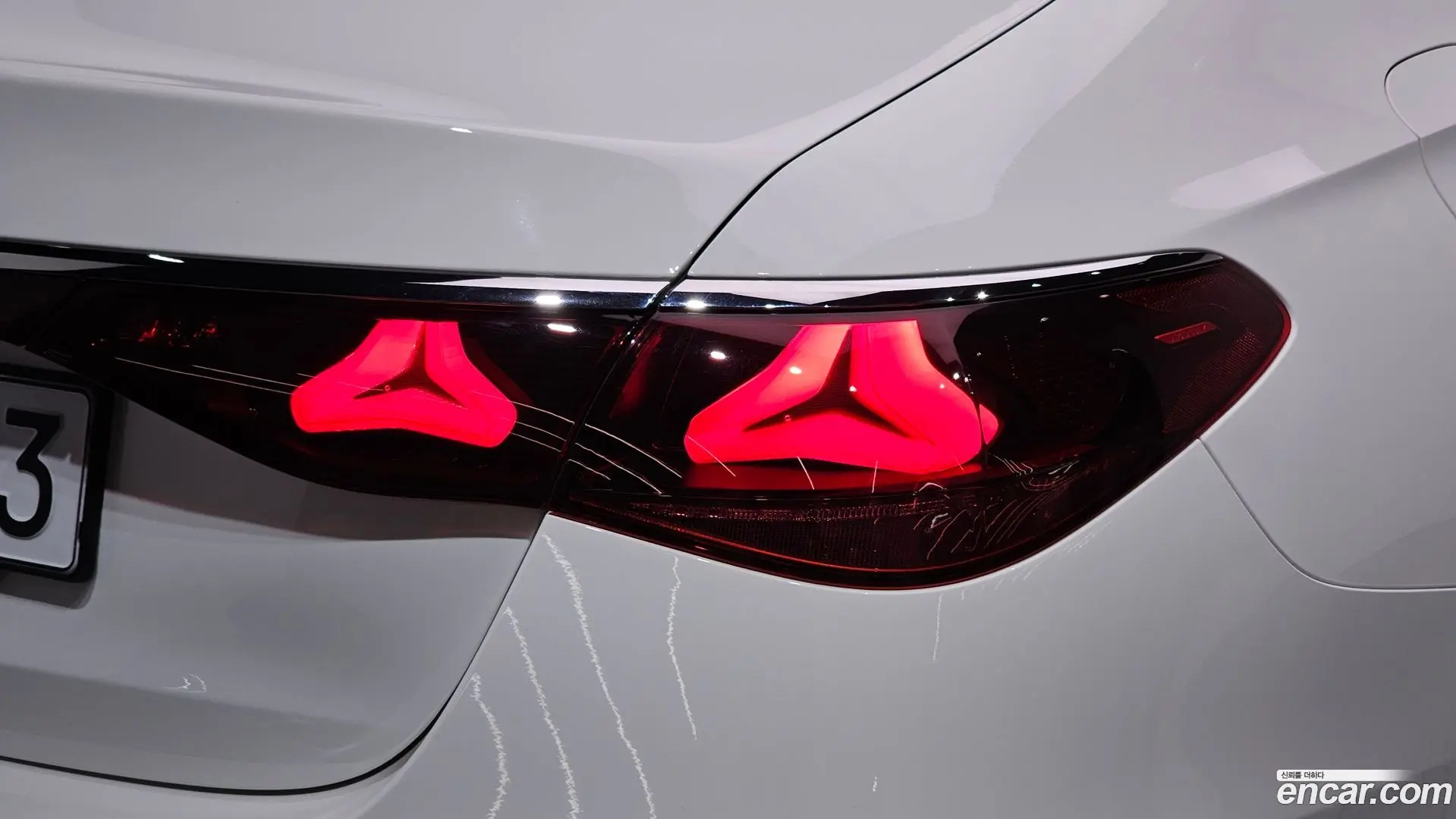 Mercedes-Benz E-Class E200 Avantgarde 2024