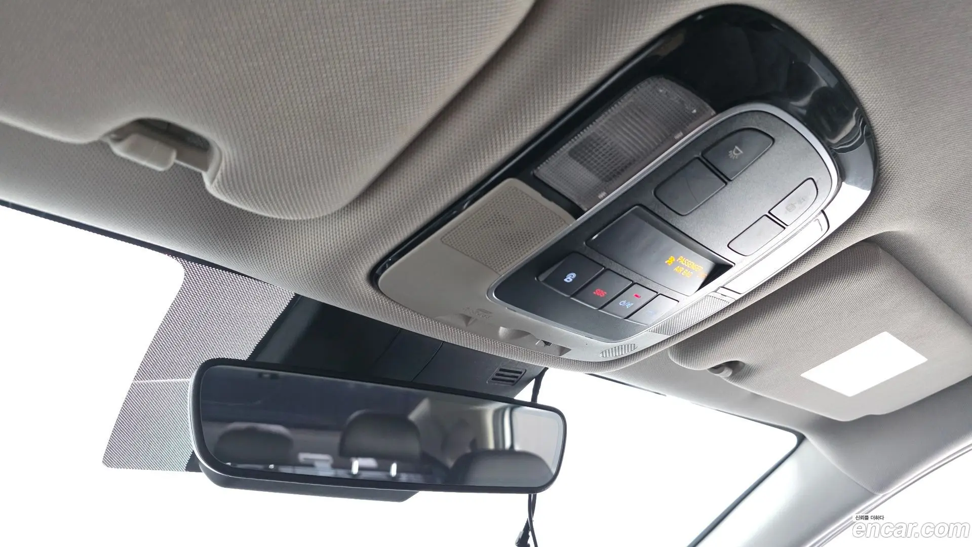 Hyundai Sonata 2.0 LPG(rental car)