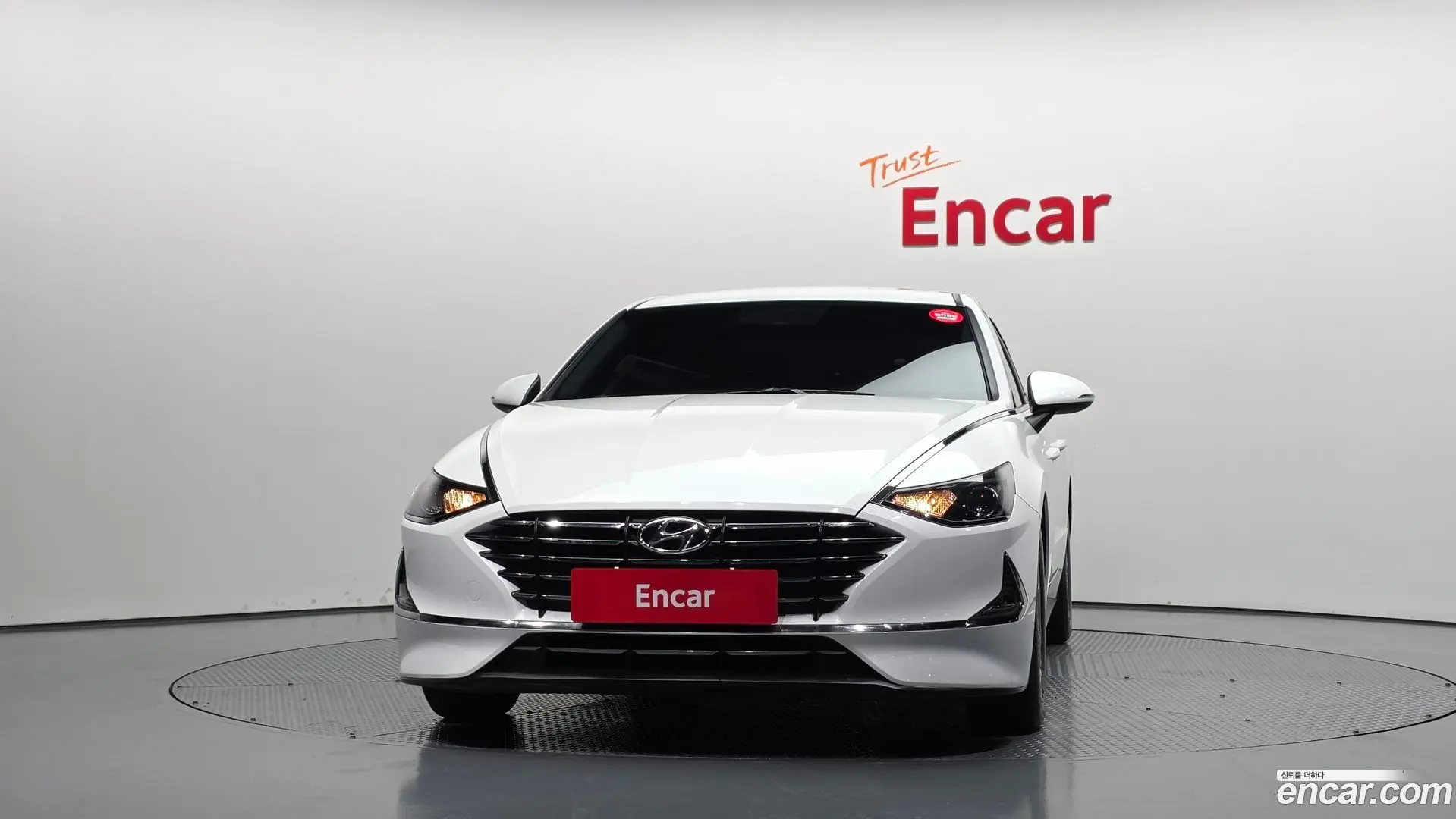 Hyundai Sonata 2.0 LPG(rental car)
